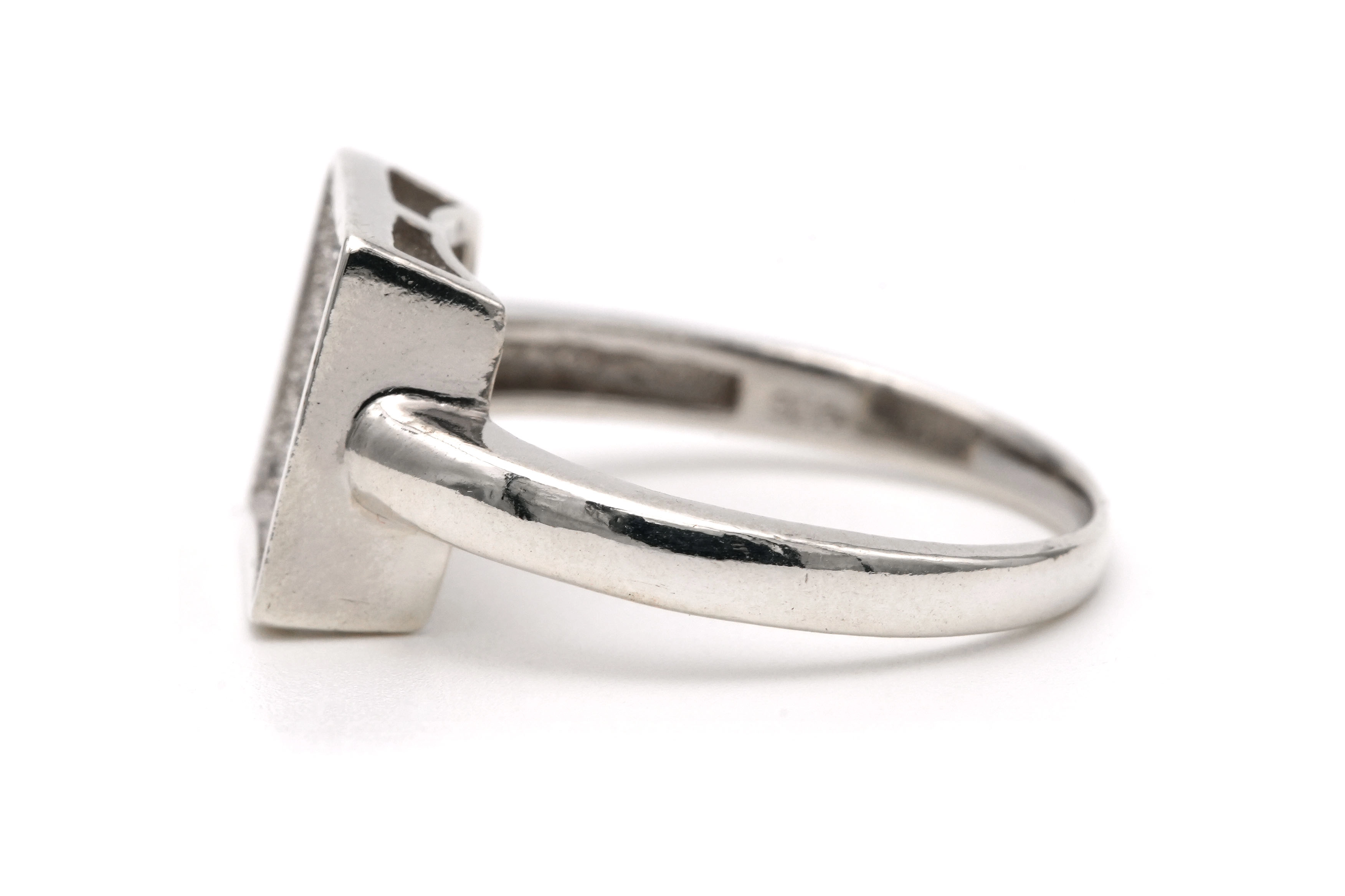 Bague contemporaine en argent 925 sertie de zirconiums - 3
