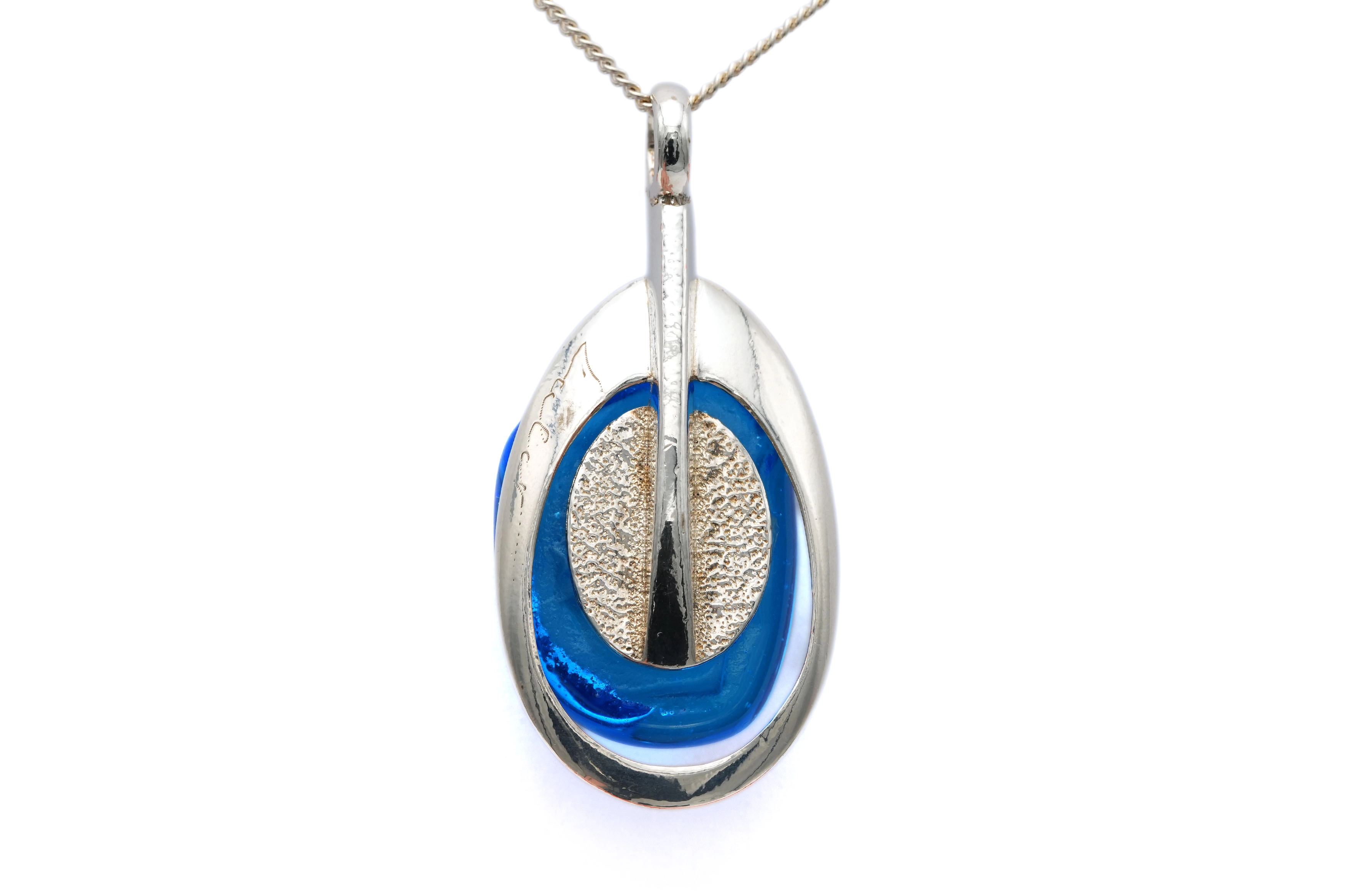 Pendentif Années 70 en argent serti d'une pâte de verre - 6