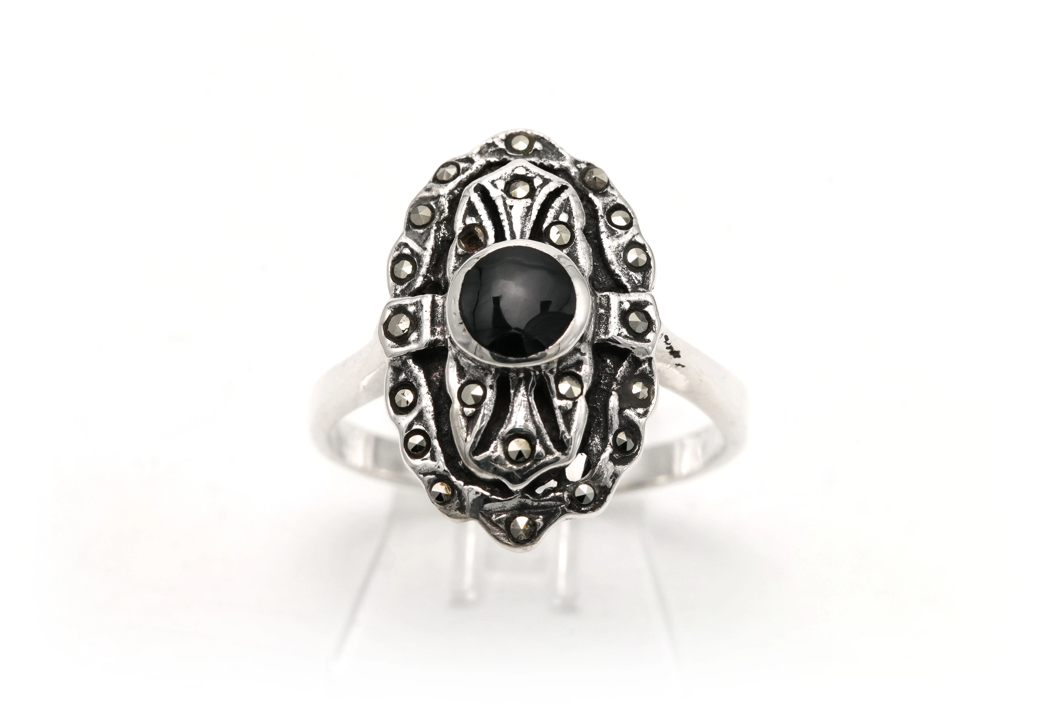Bague Années 50' en argent 925 sertie d'une onyx et de marcassites -  - 1
