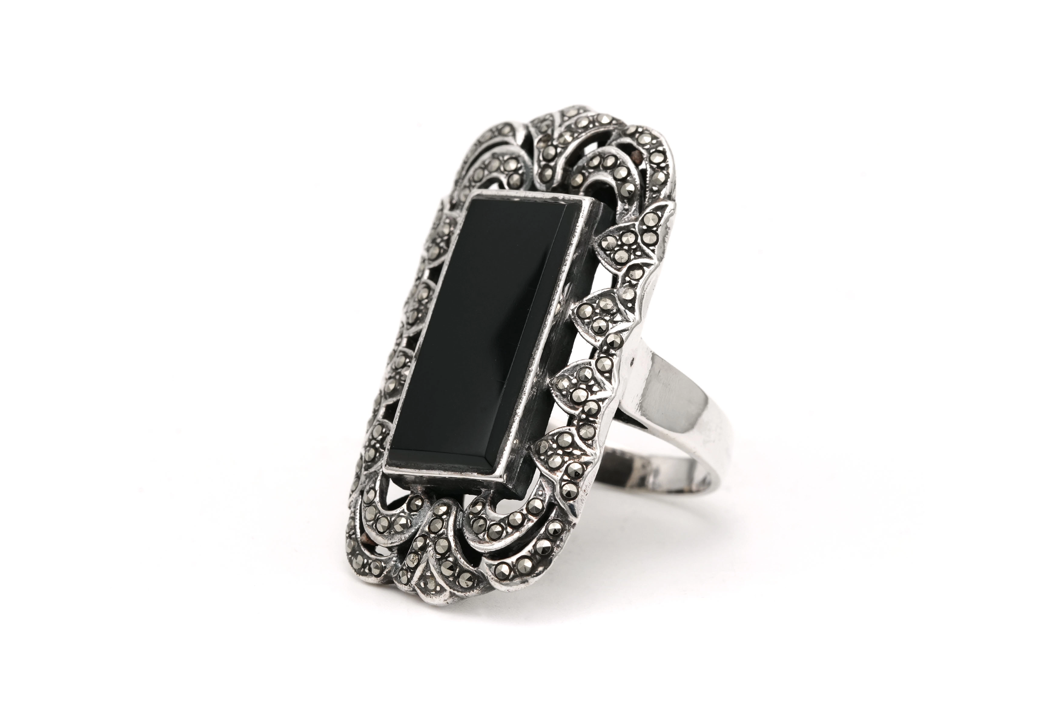 Bague Art Déco en argent sertie d'une onyx et de marcassites - - 2