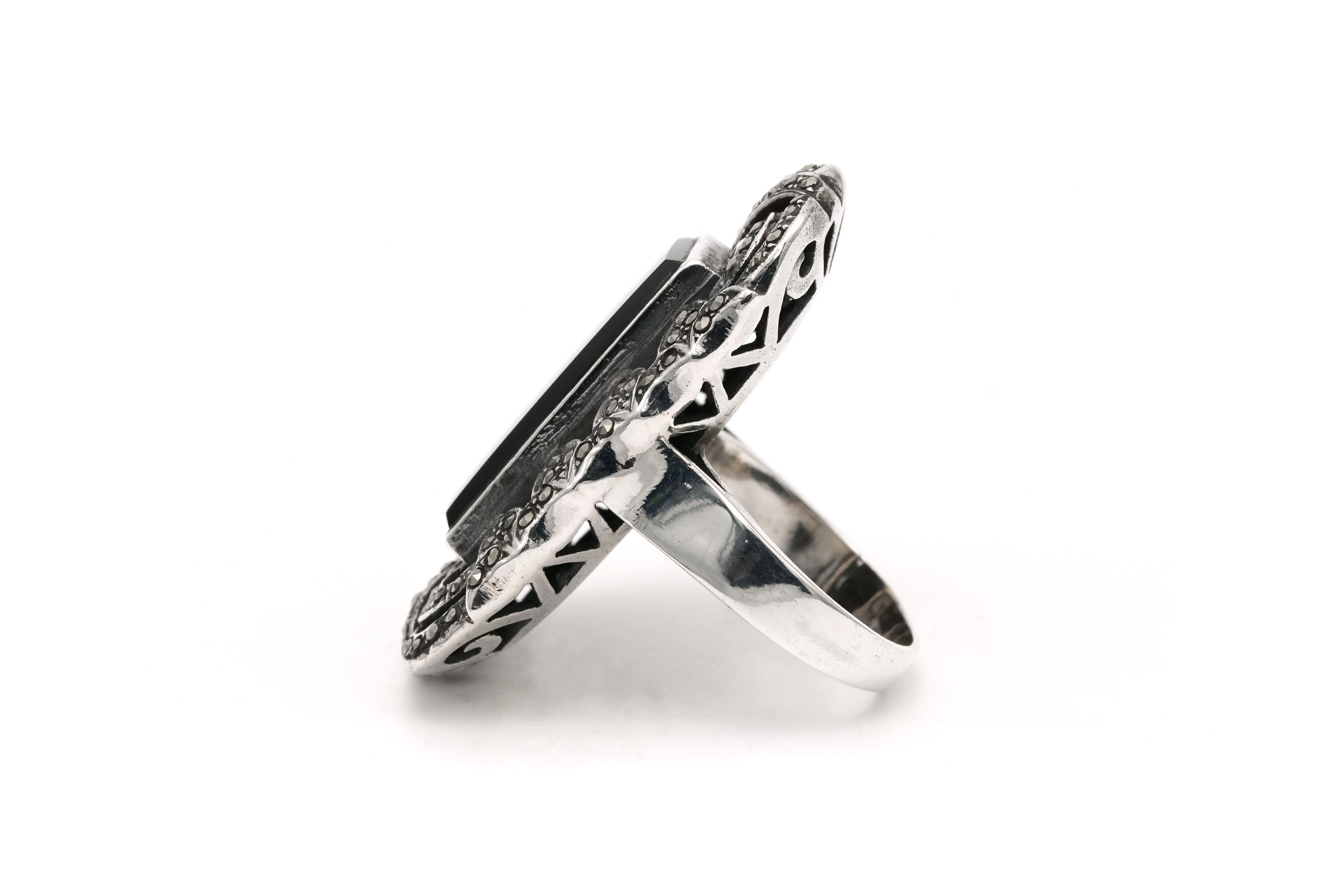 Bague Art Déco en argent sertie d'une onyx et de marcassites - - 3