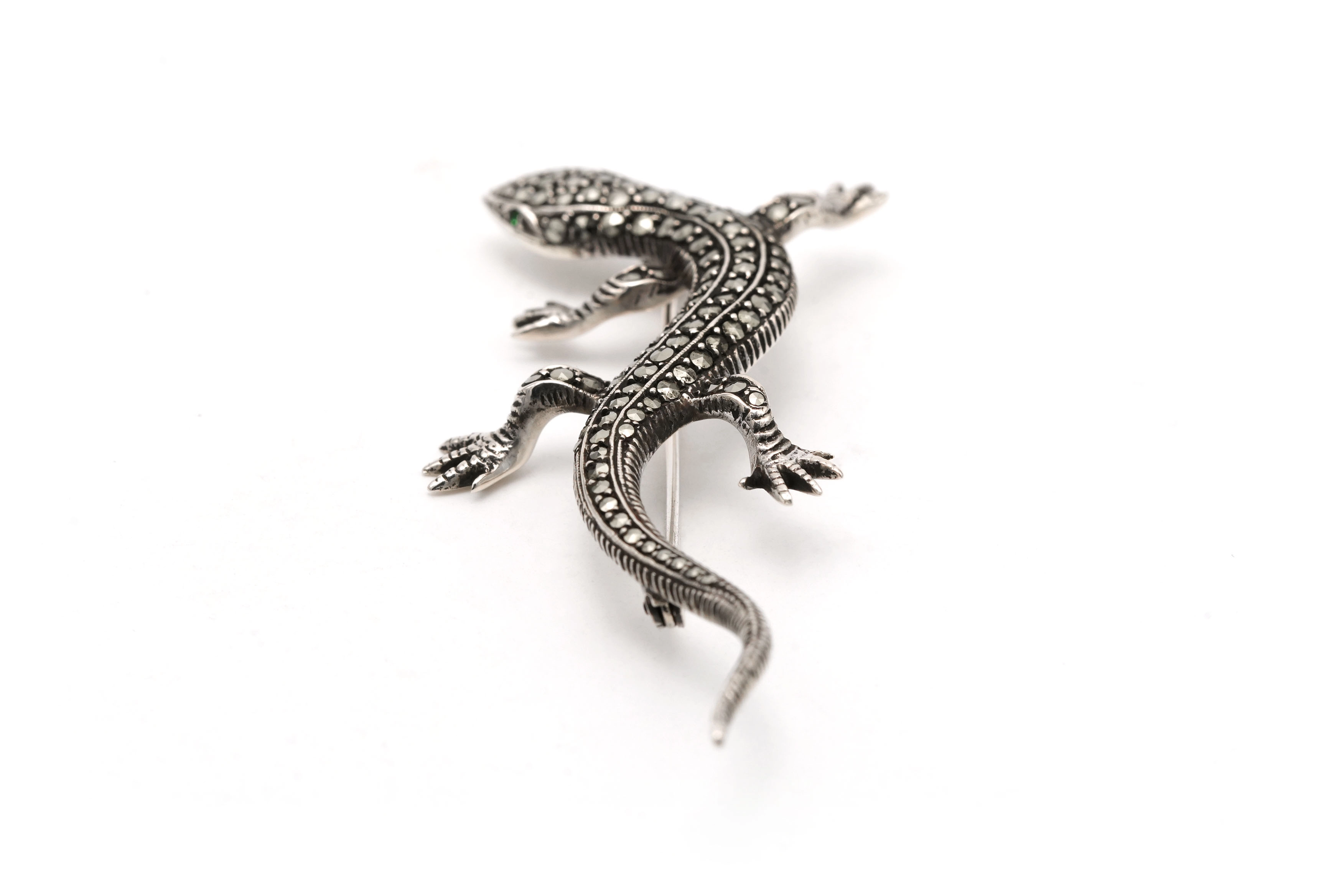 Broche Art Déco en argent 835 sertie de marcassites - - 3