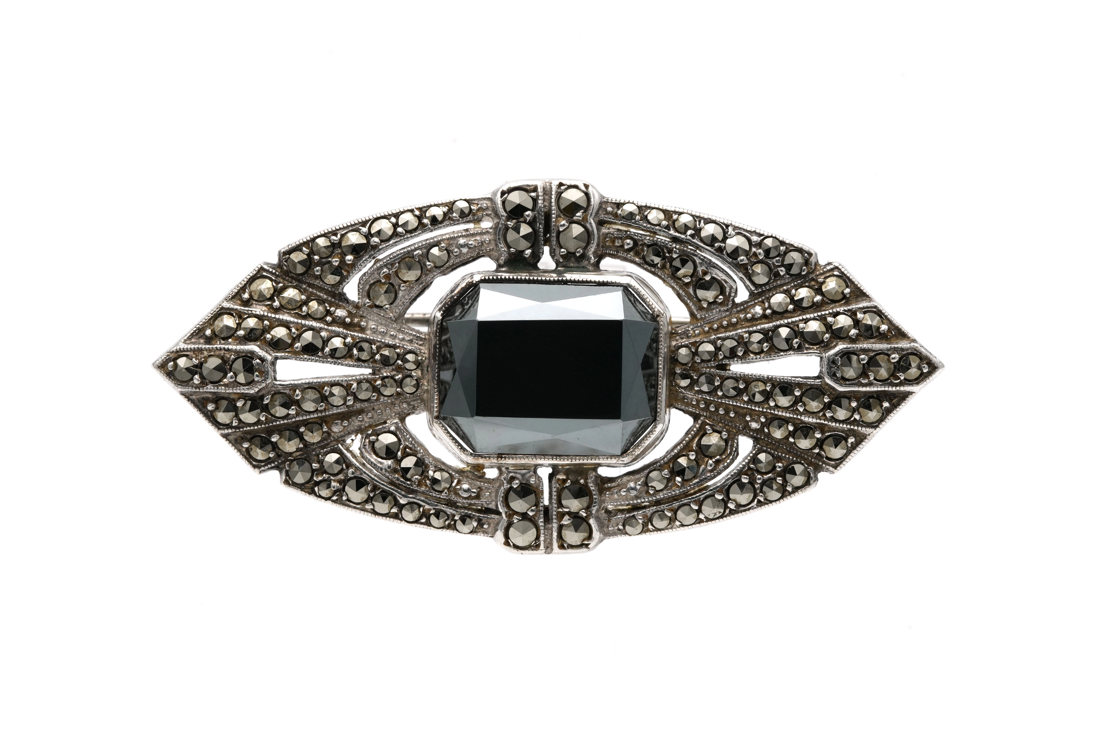 Broche Art Déco en argent sertie de marcassites - - 1