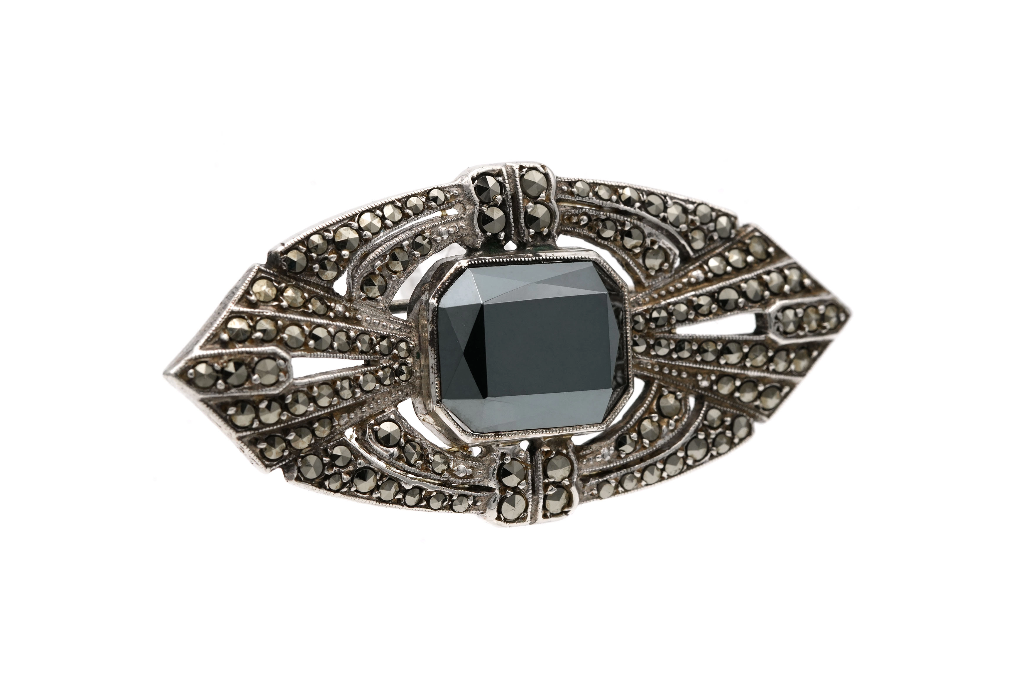 Broche Art Déco en argent sertie de marcassites - - 6