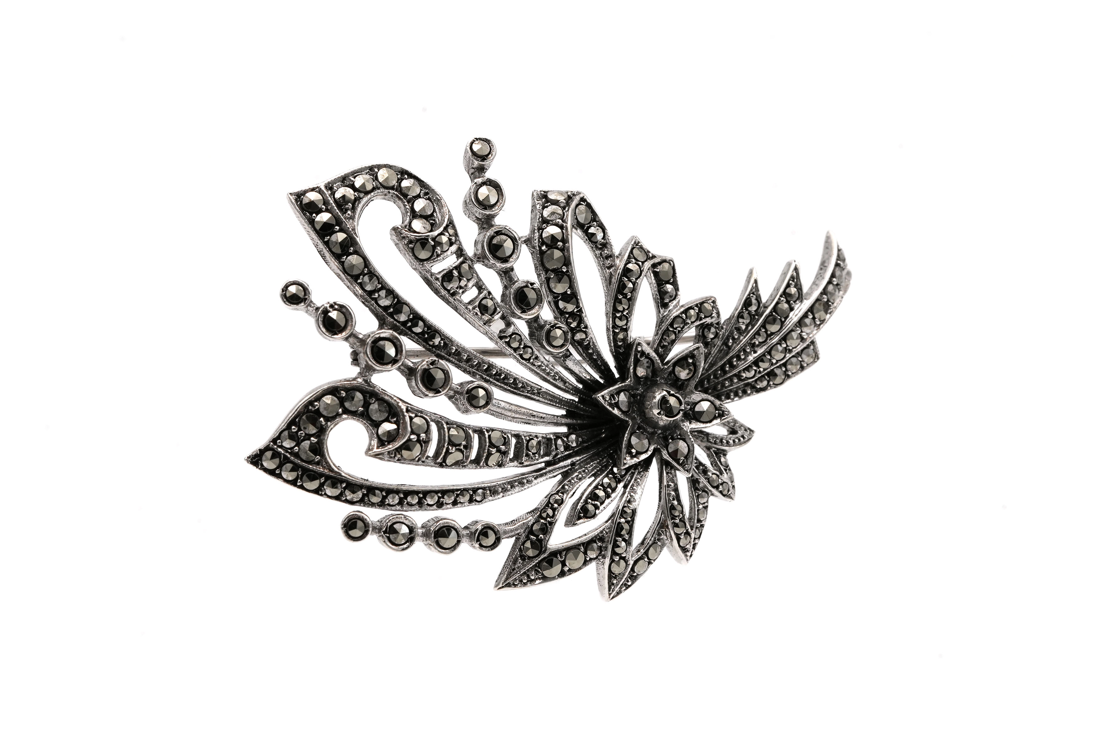 Broche Art Déco en argent 835 sertie de marcassites - - 6