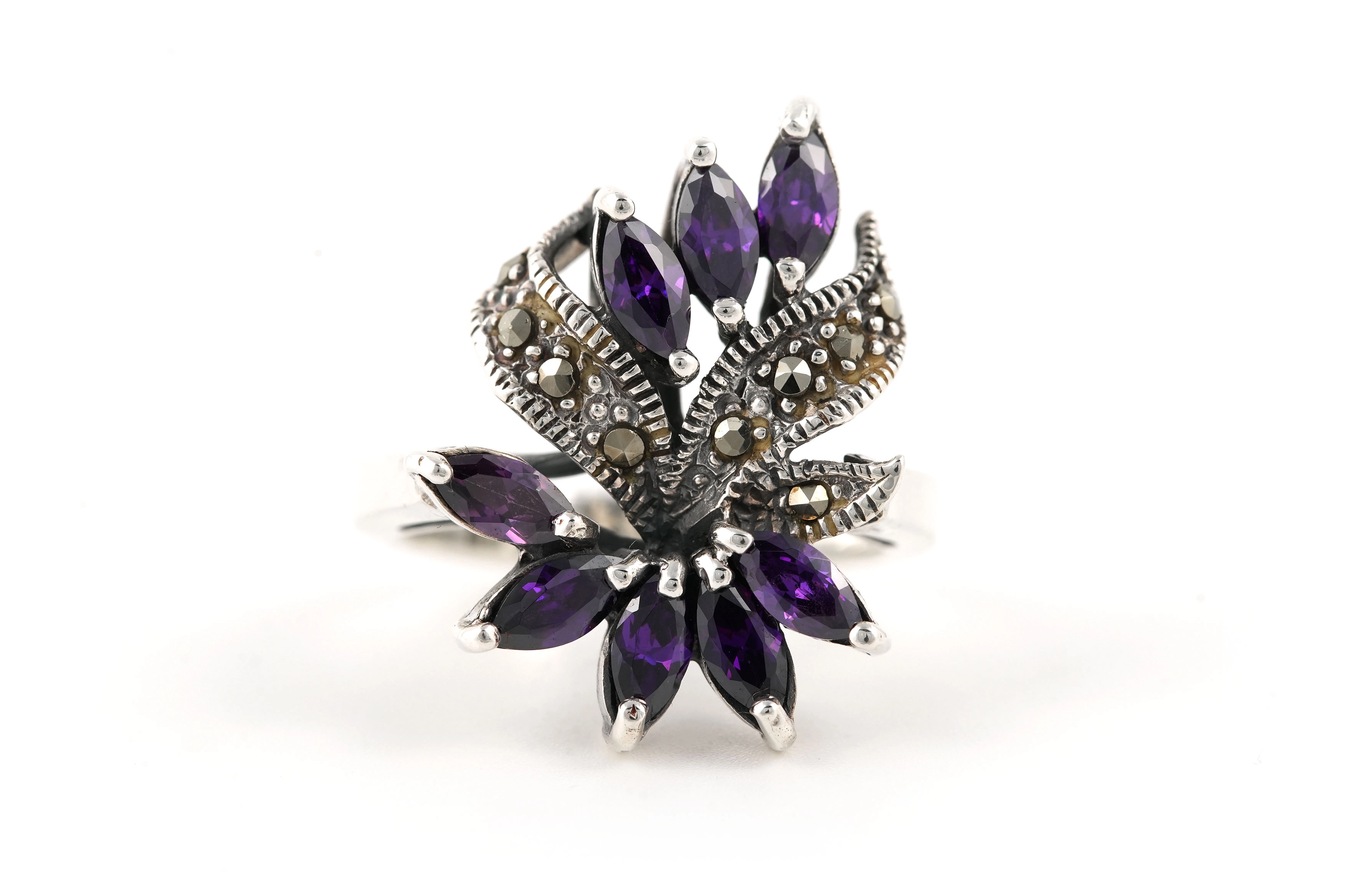 Bague contemporaine en argent 925 sertie de zirconiums et de marcassites - - 1
