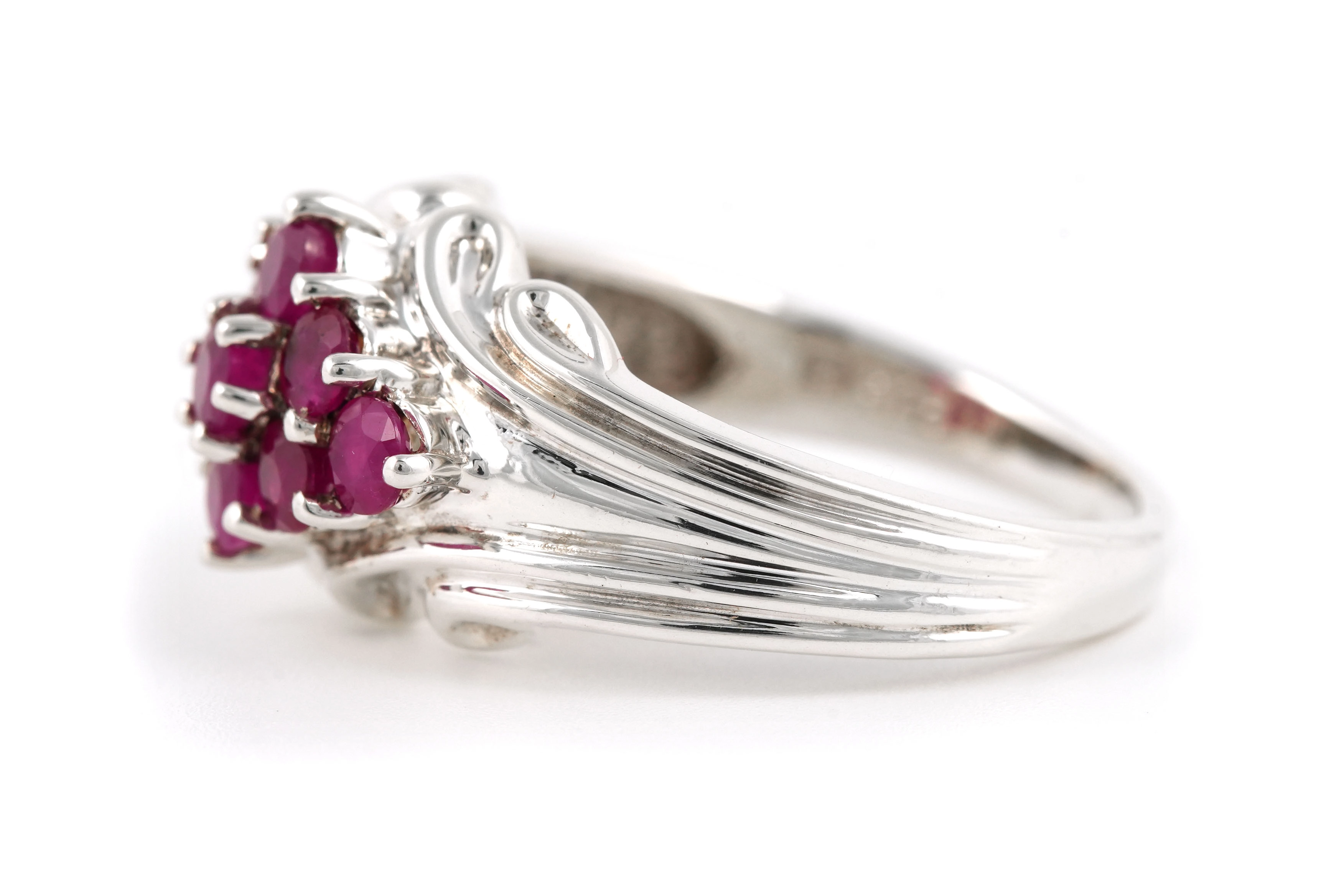 Bague contemporaine en argent 925 sertie de rubis - - 3