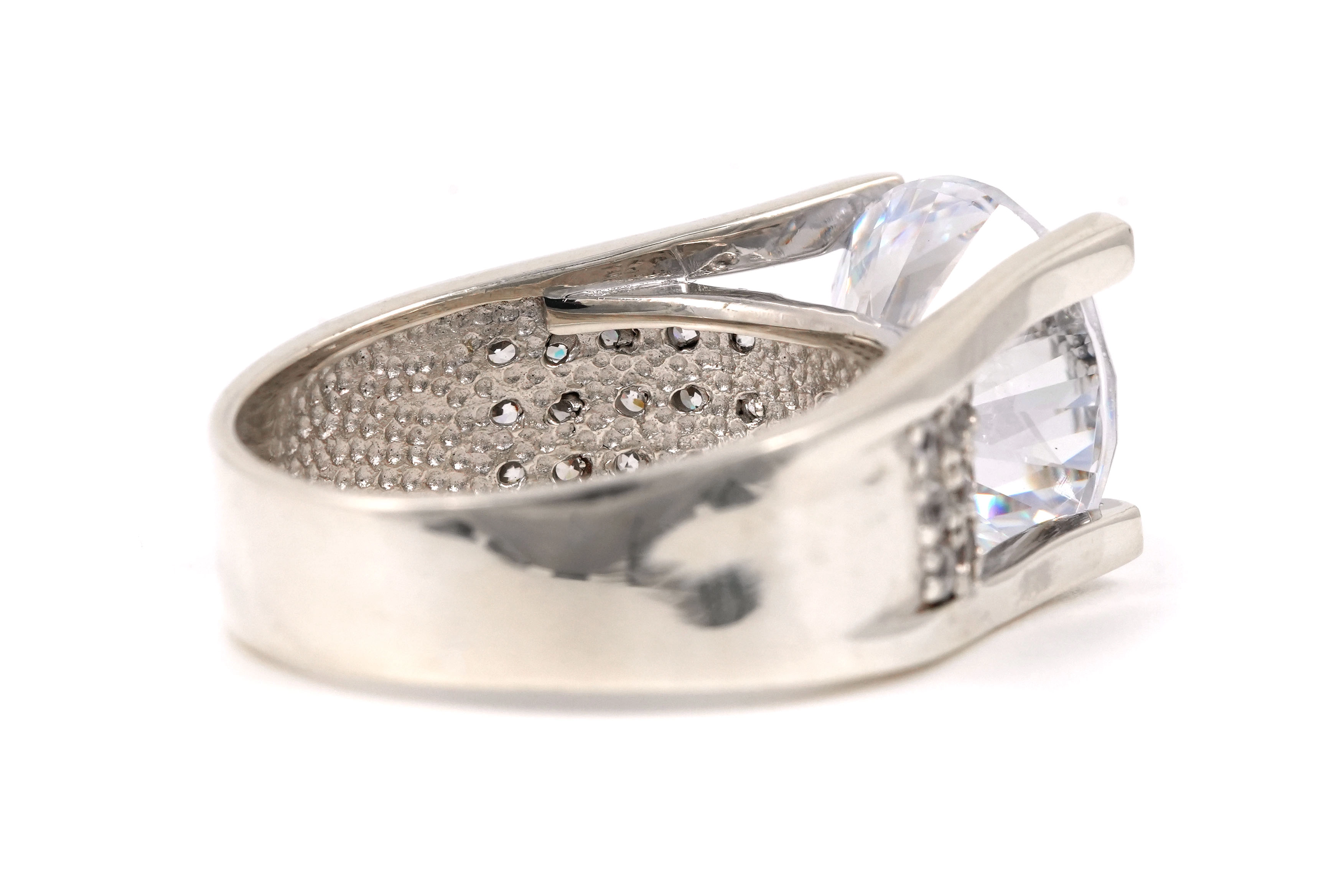 Bague contemporaine en argent 925 sertie de zirconiums - - 5