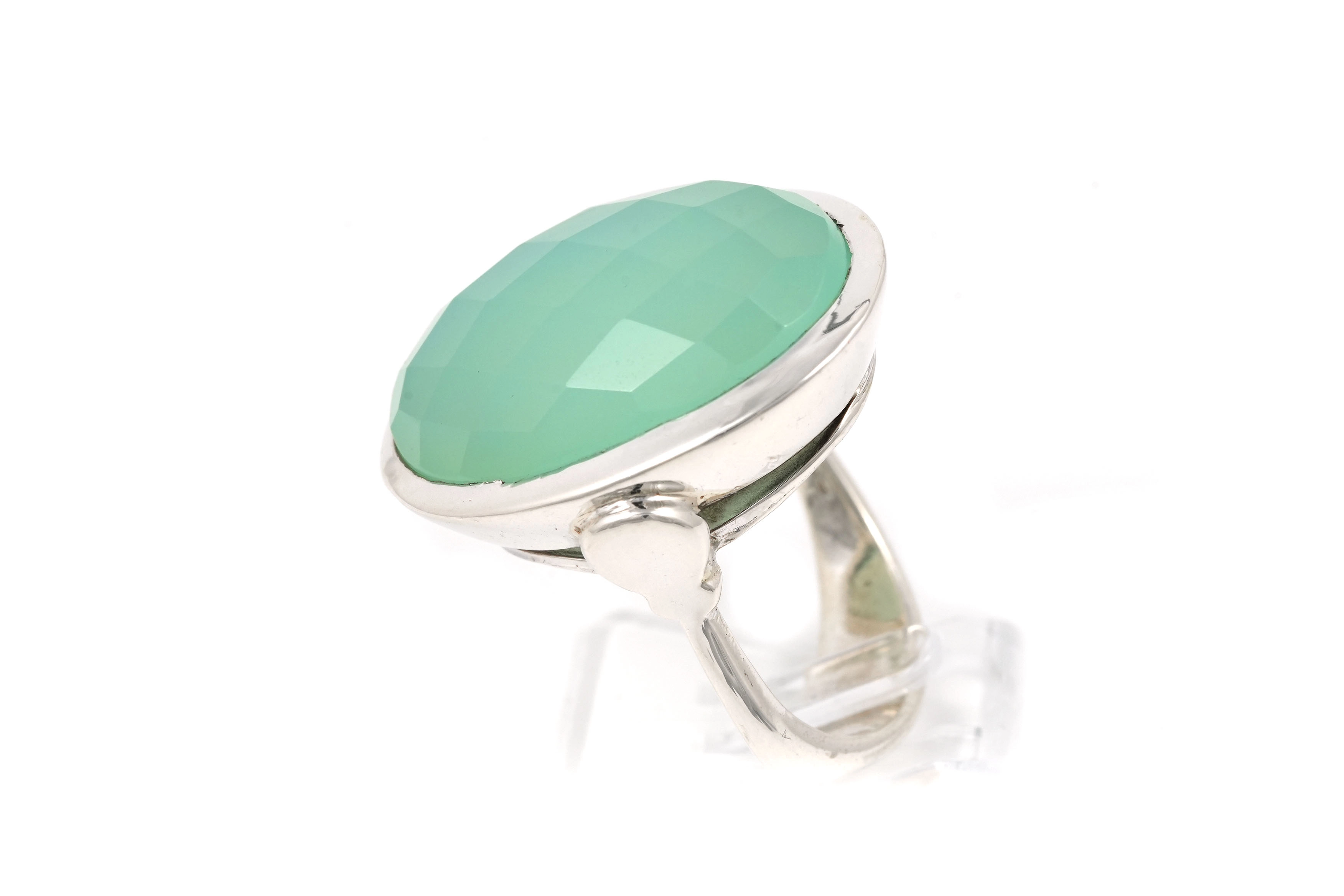 Bague contemporaine en argent sertie d'une calcédoine - - 3