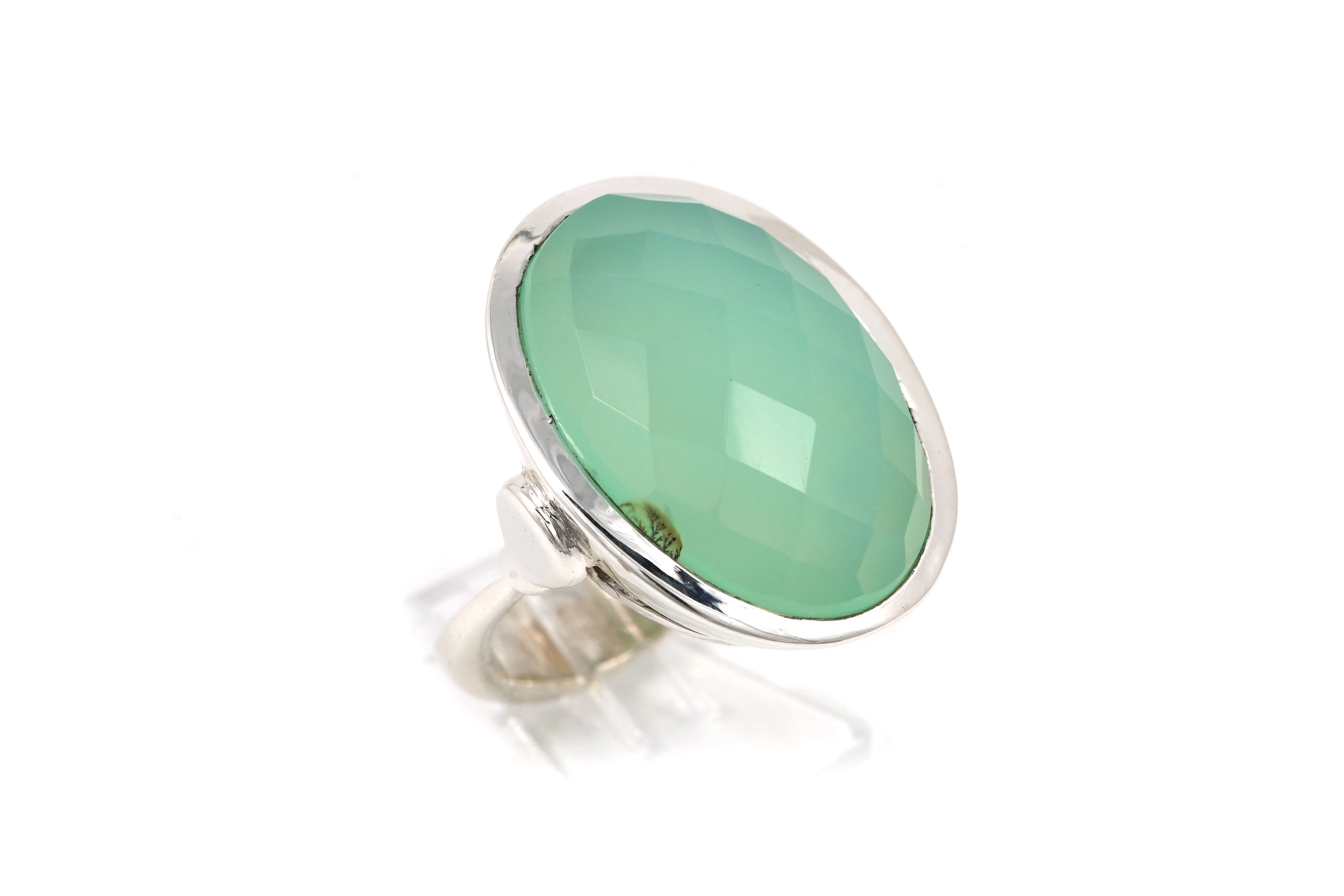 Bague contemporaine en argent sertie d'une calcédoine - - 6