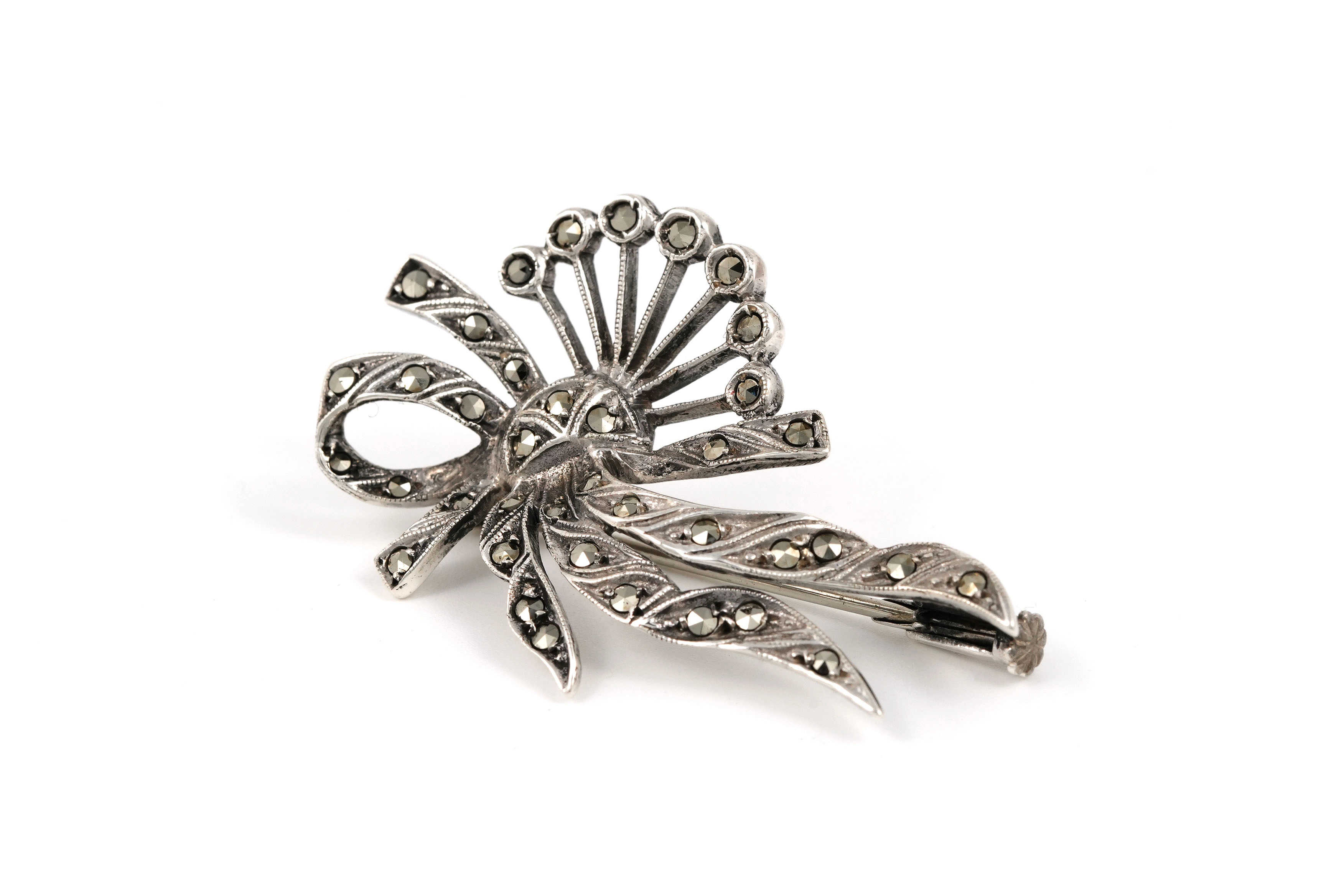 Broche Art Déco en argent sertie de marcassites - - 2