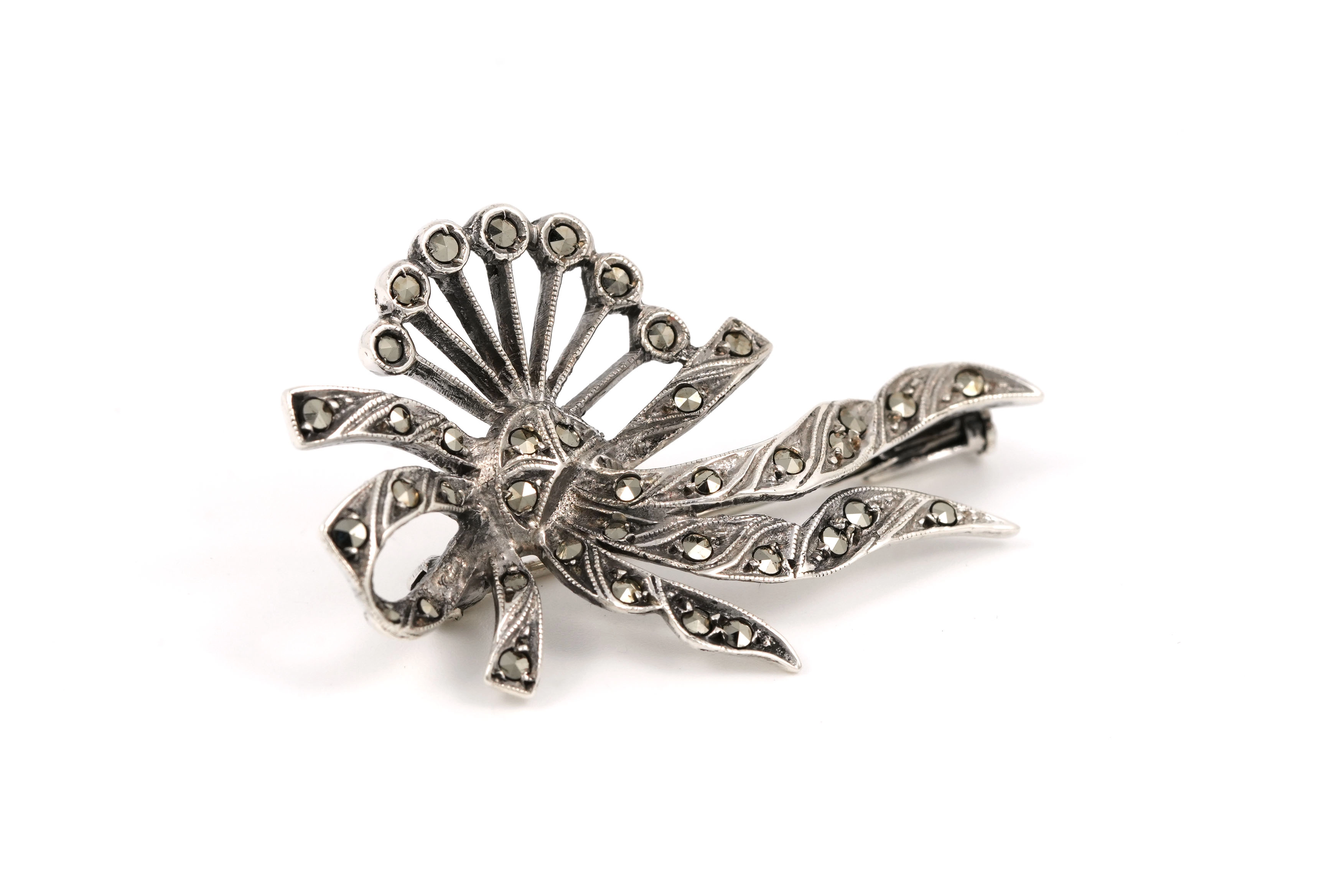 Broche Art Déco en argent sertie de marcassites - - 6