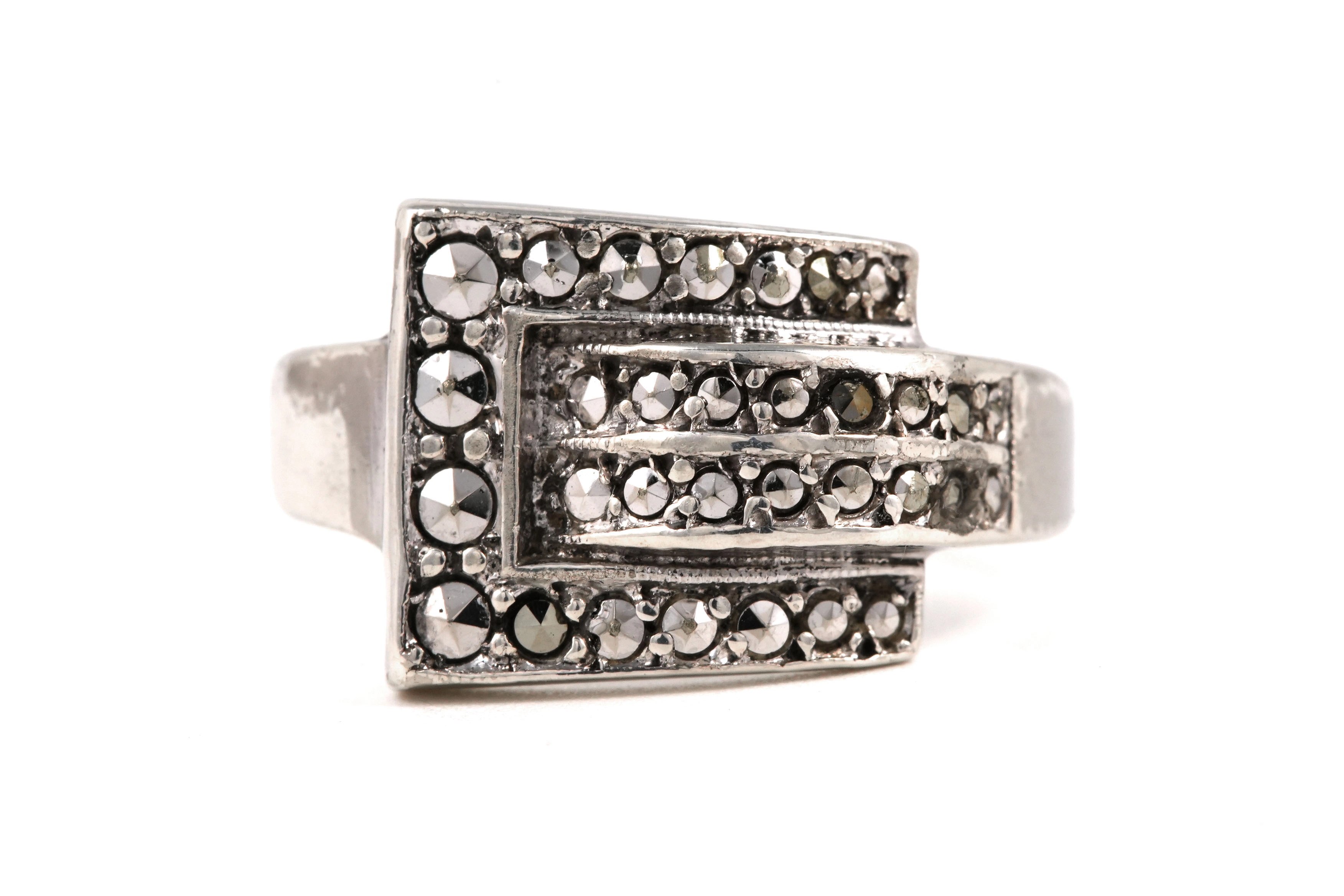 Bague Art Déco en argent sertie de marcassites - - 1