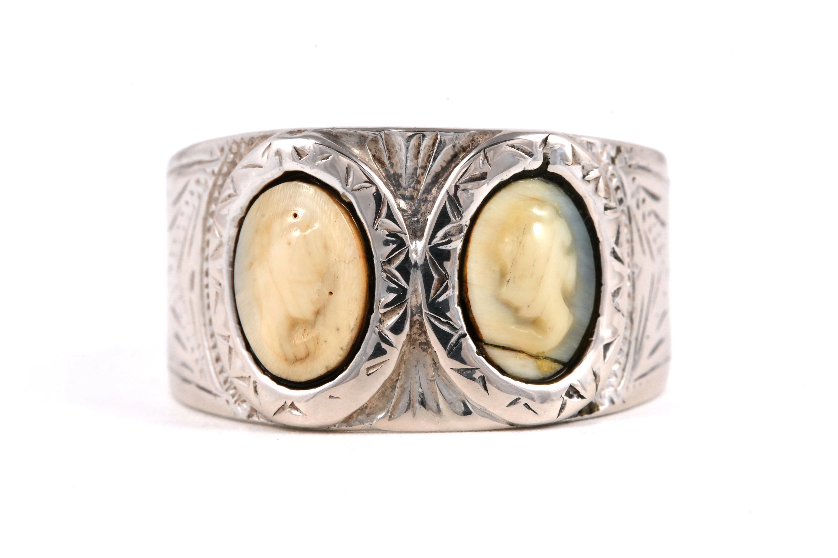 Bague Napoléon III en argent sertie de camées - - 1