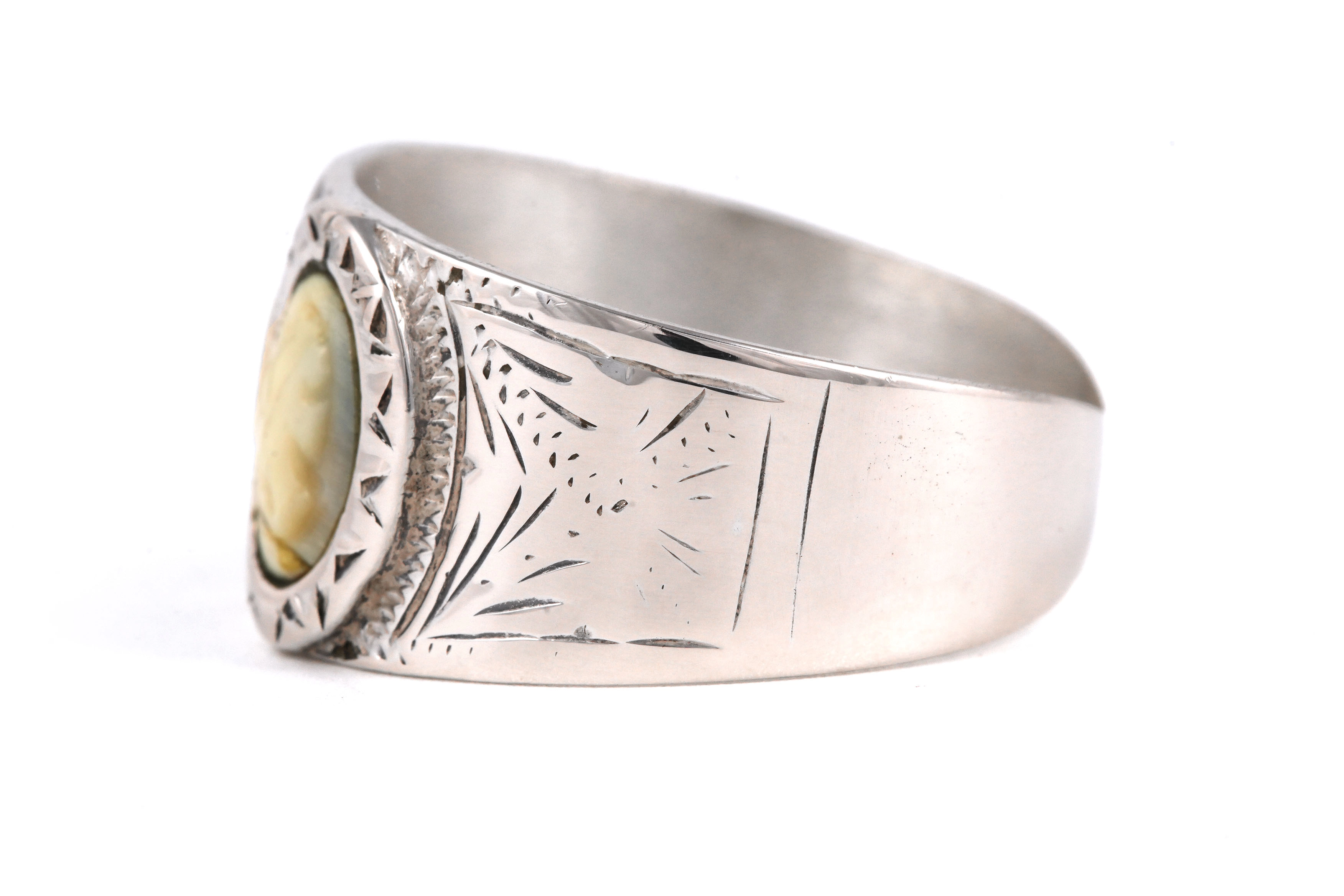 Bague Napoléon III en argent sertie de camées - - 3