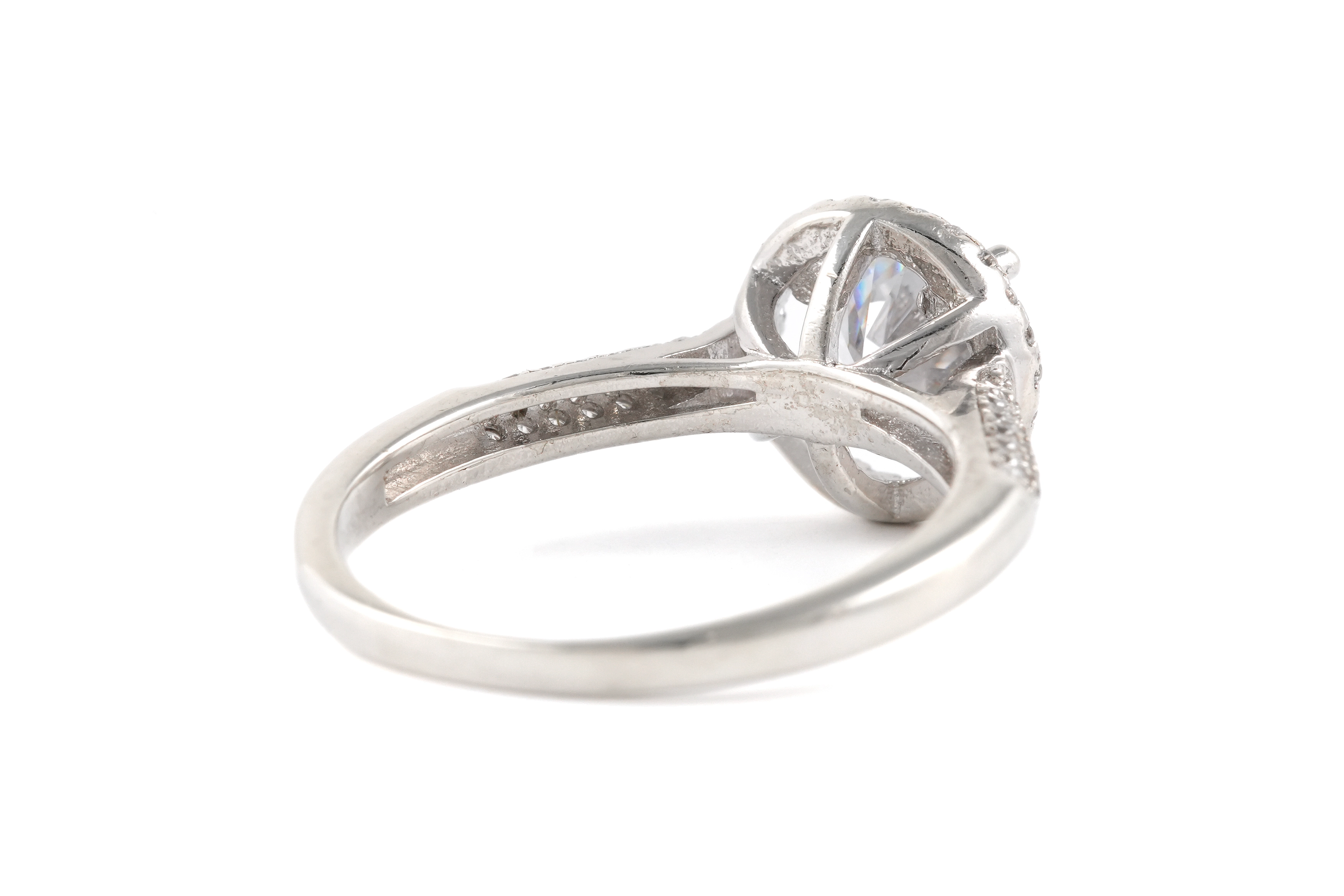 Bague contemporaine en argent 925 sertie de zirconiums - - 6