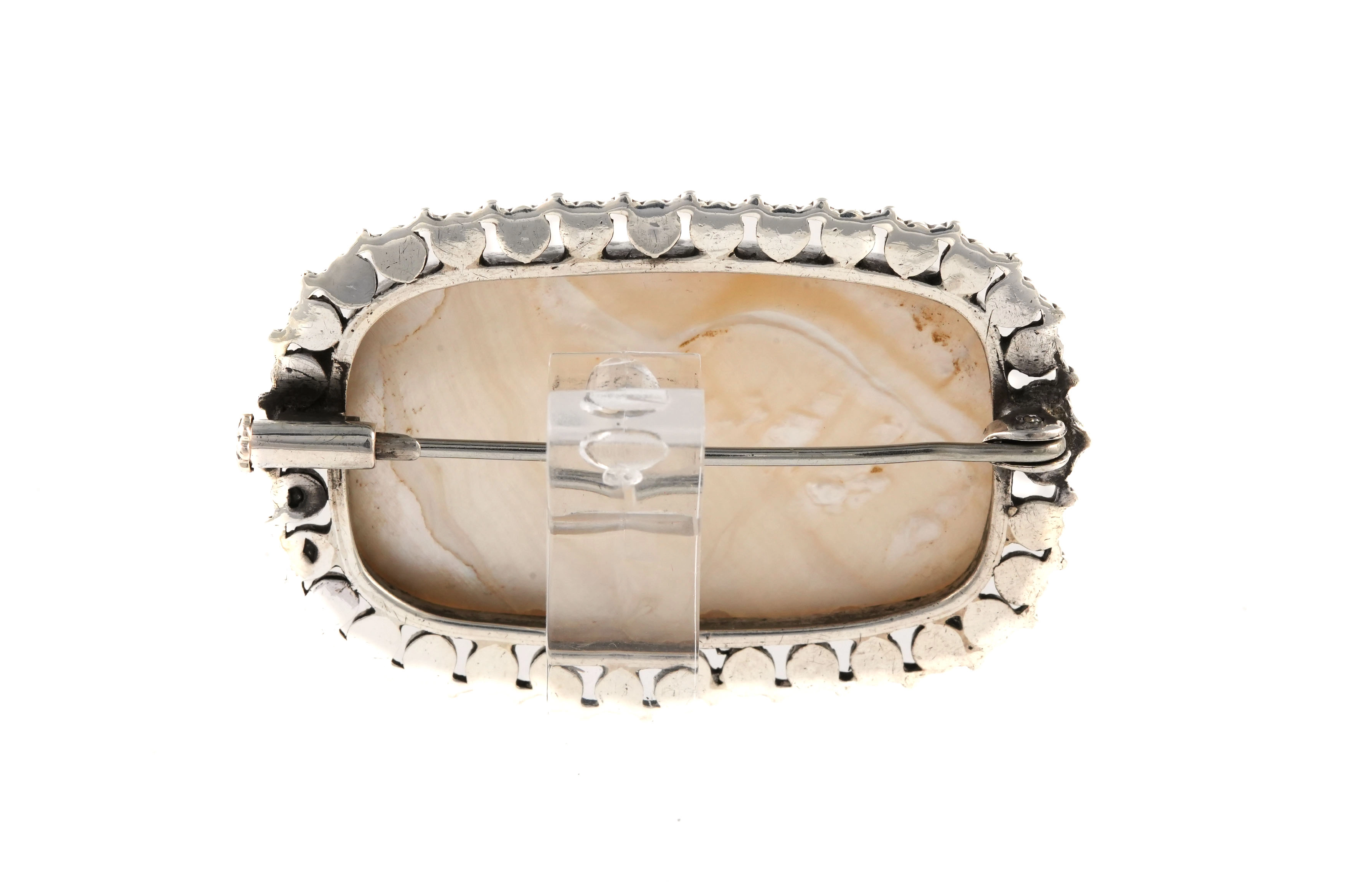 Broche Art Déco en argent sertie de nacre et de marcassites - - 4