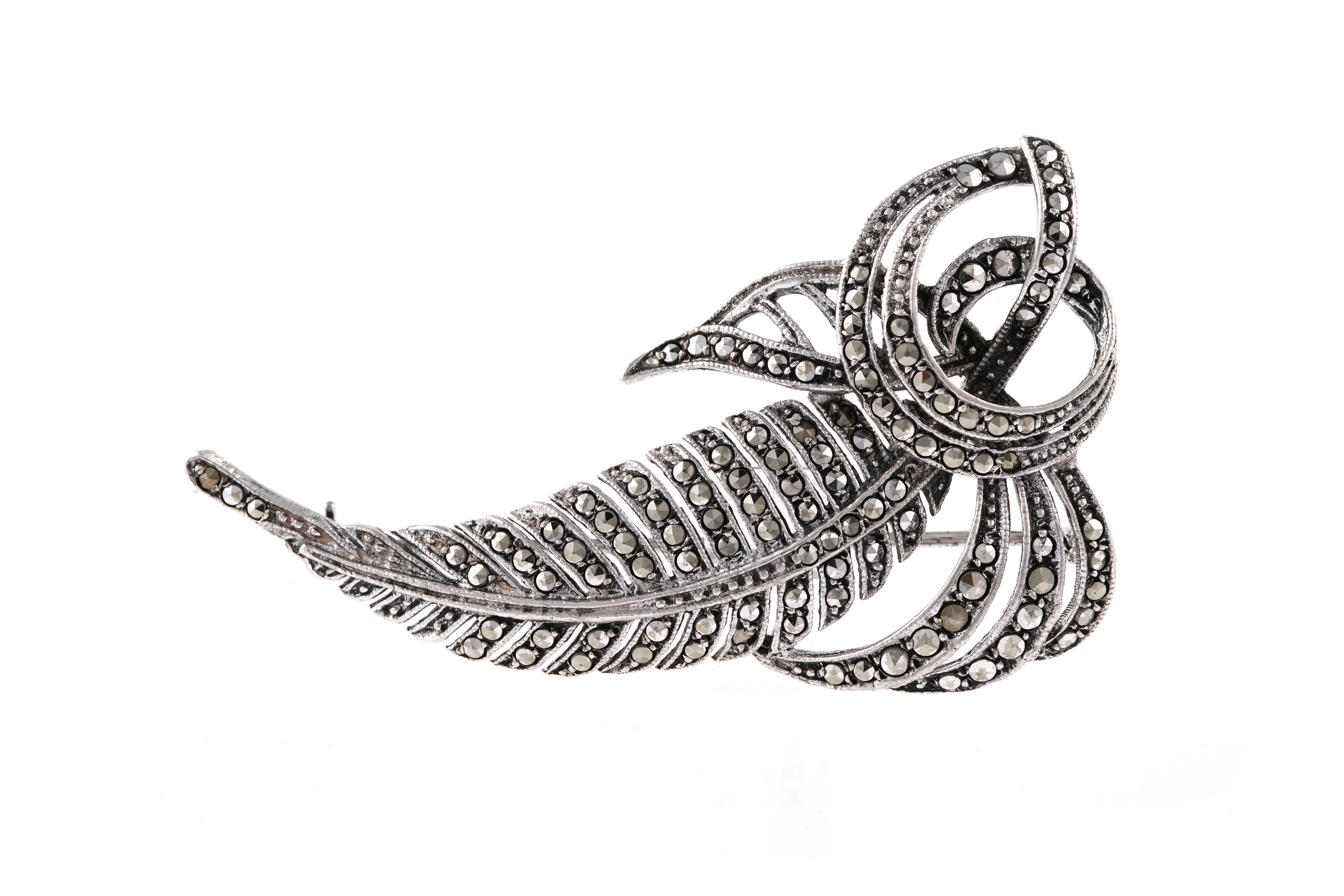 Broche Art Déco en argent sertie de marcassites - - 1