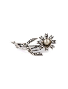 Broche Art Déco en argent 800 sertie de marcassites et d'une perle - - 1
