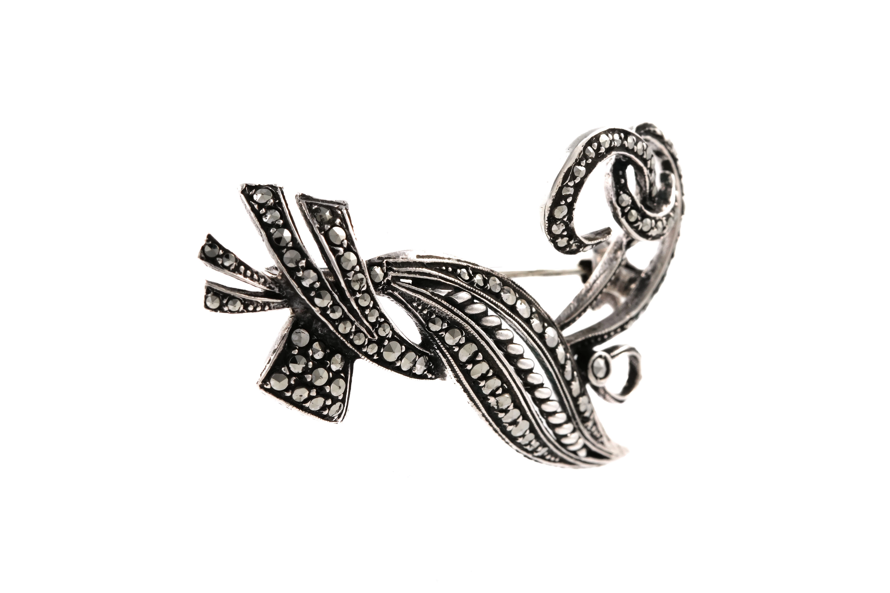 Broche Art Déco en argent 835 sertie de marcassites - - 6