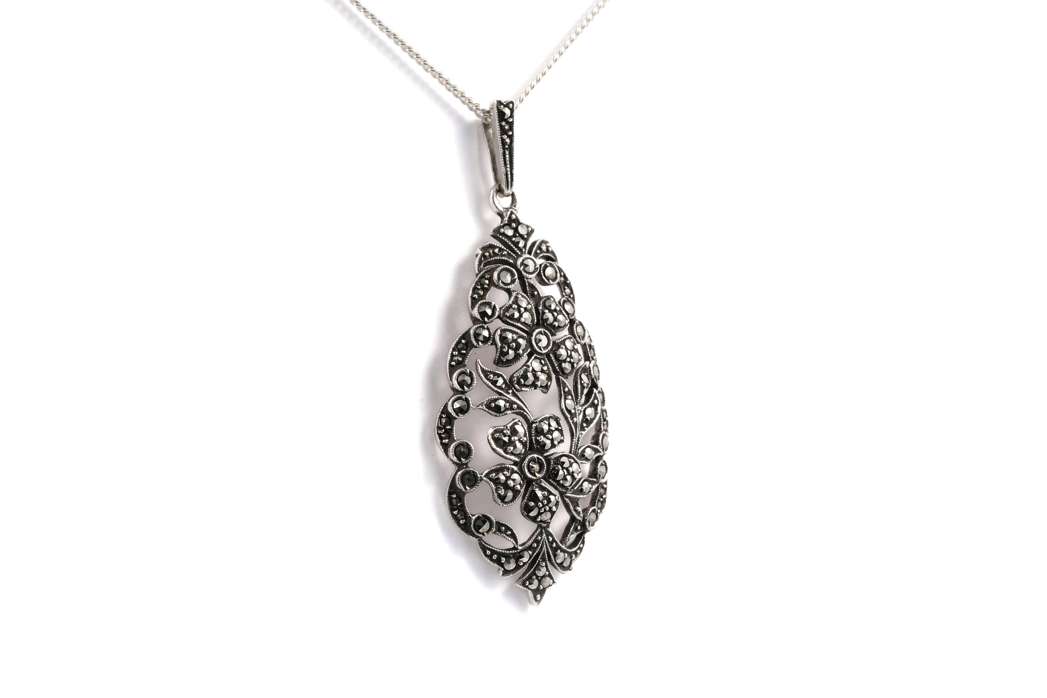 Pendentif Art Déco en argent 835 serti de marcassites - - 4