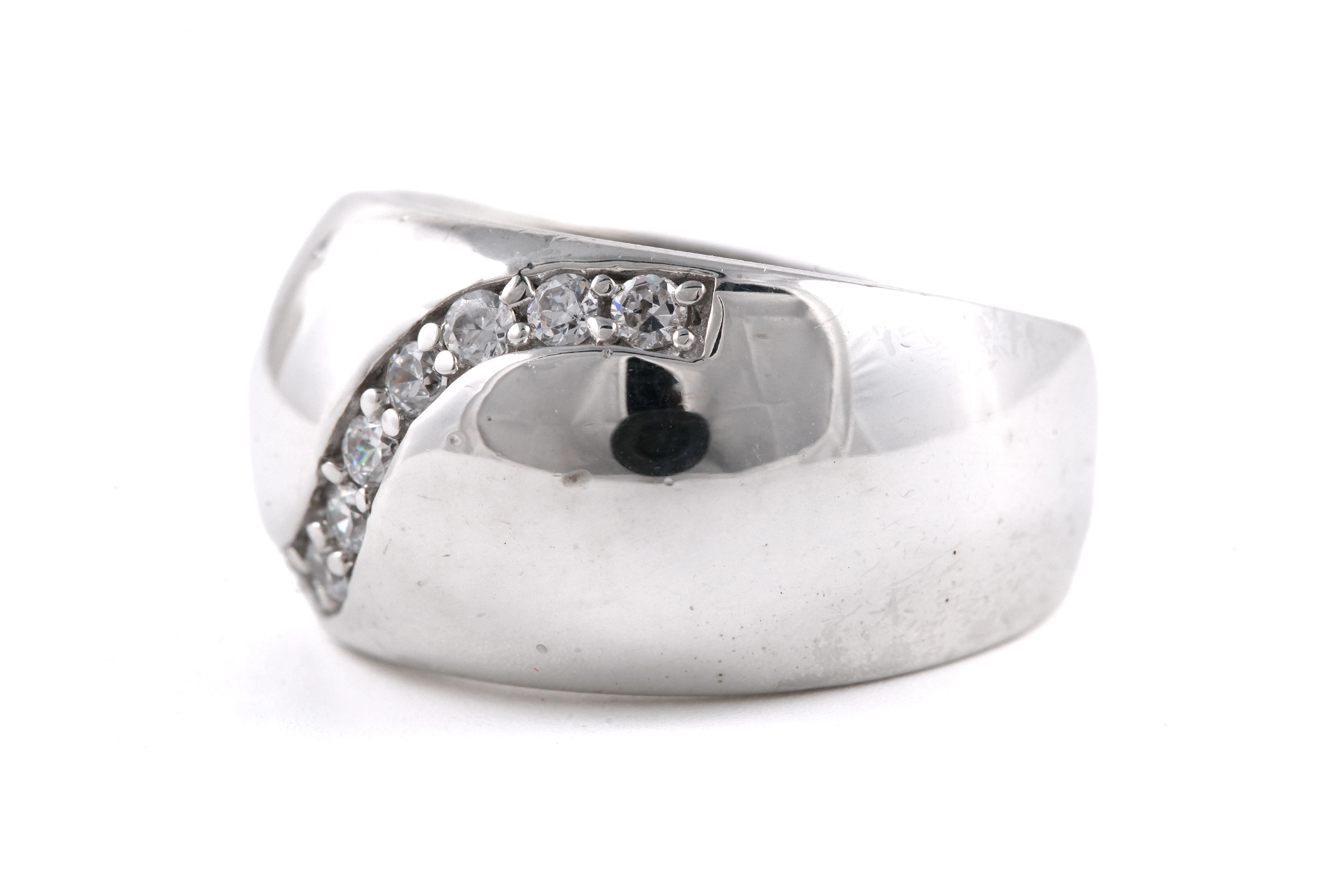 Bague contemporaine en argent 925 sertie de zirconiums - - 2