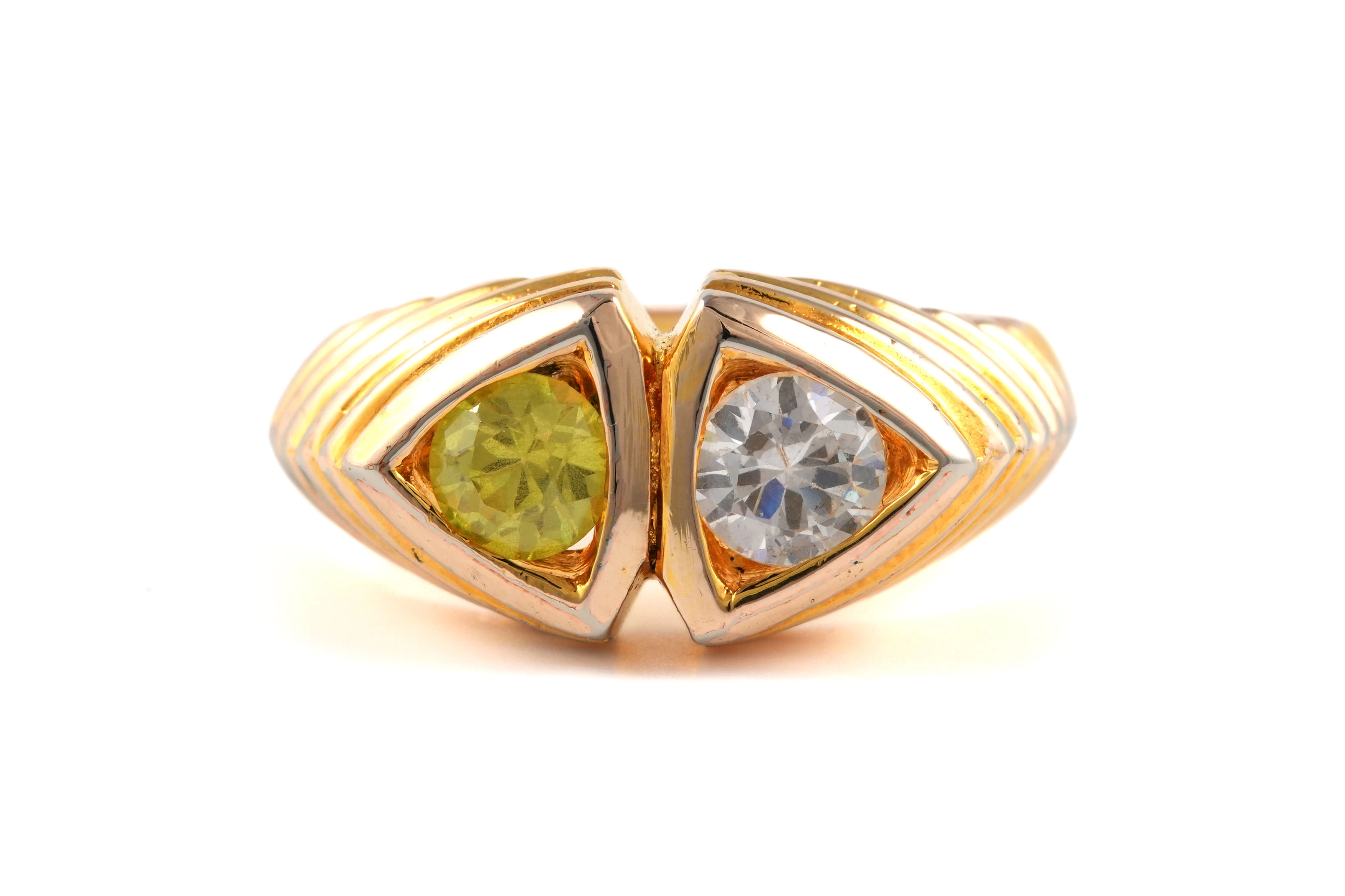 Bague contemporaine en vermeil (argent 925) sertie de zirconiums - - 1