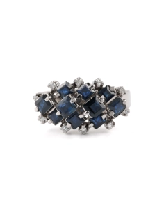 Bague Années 70 en or blanc 18 carats sertie de saphirs et de diamants taille "8/8" - - 1
