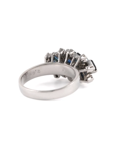 Bague Années 70 en or blanc 18 carats sertie de saphirs et de diamants taille "8/8" - - 6