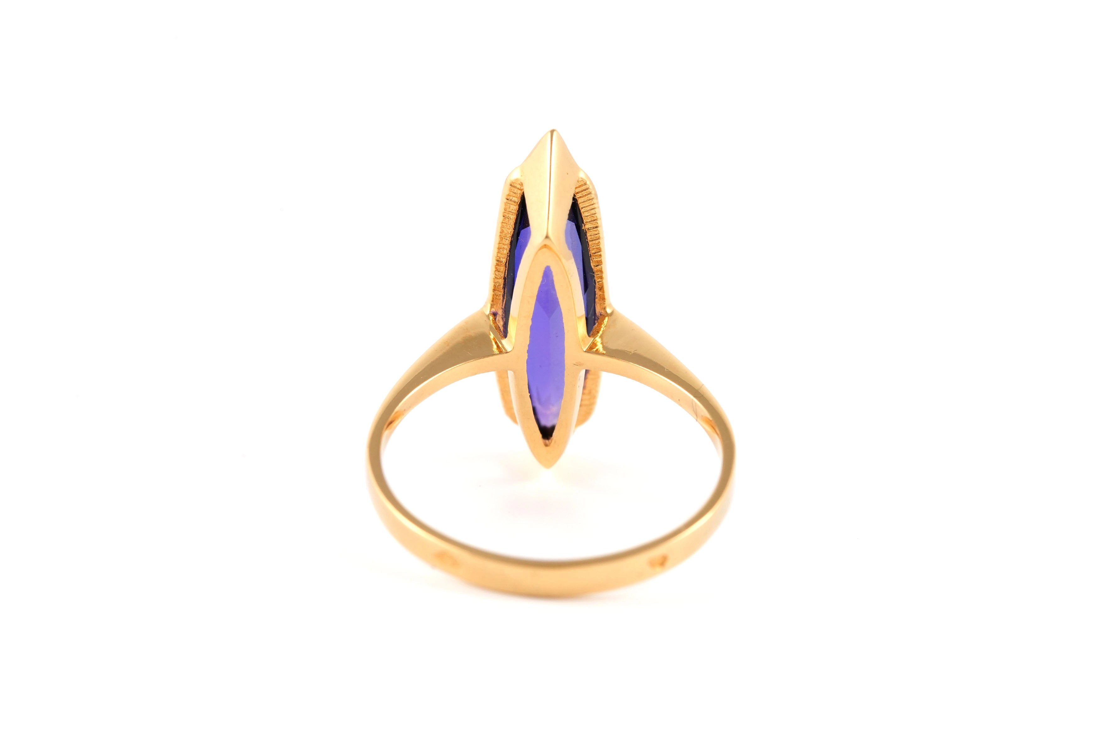 Bague contemporaine en or jaune 18 carats sertie d''une améthyste - - 4