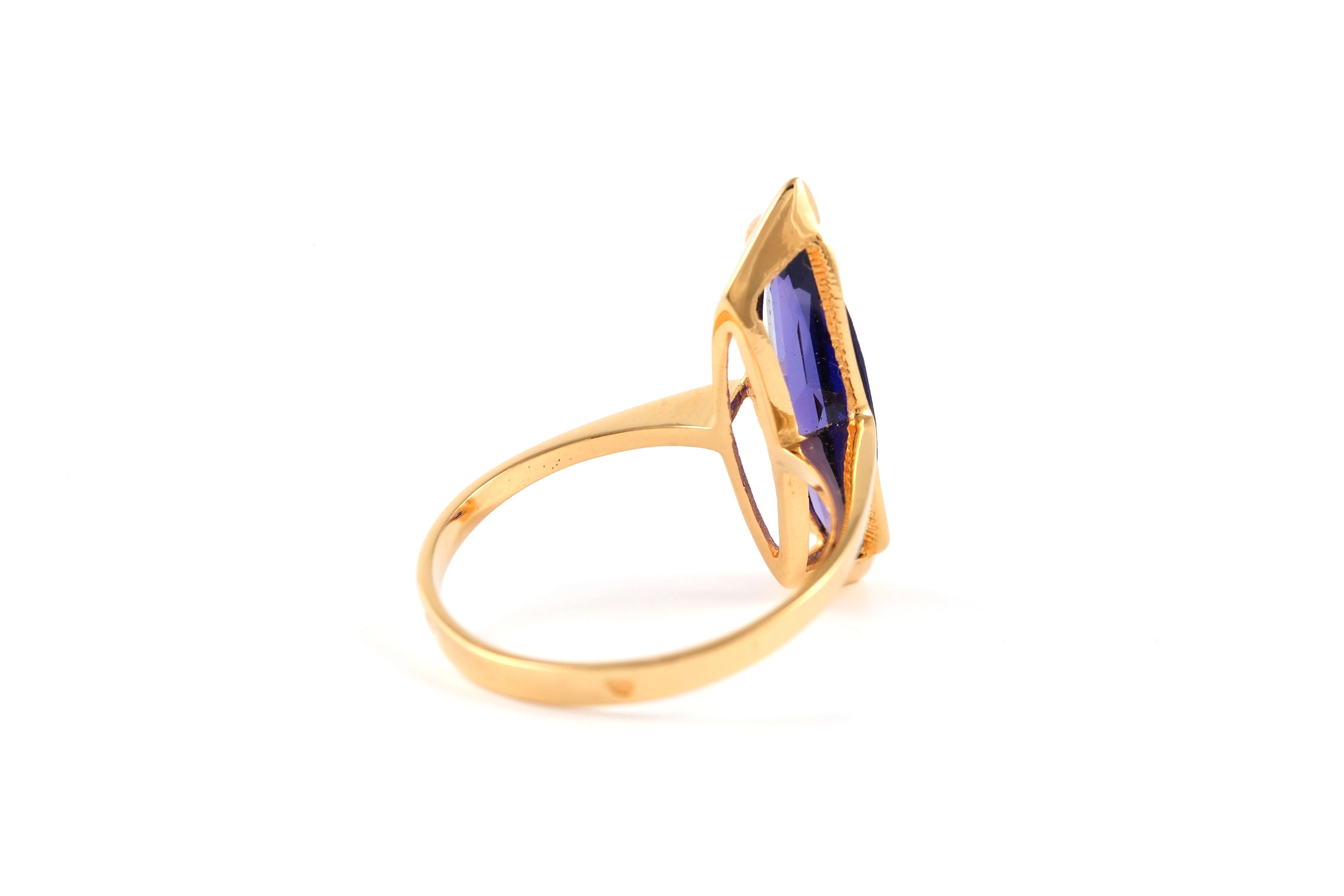 Bague contemporaine en or jaune 18 carats sertie d''une améthyste - - 5