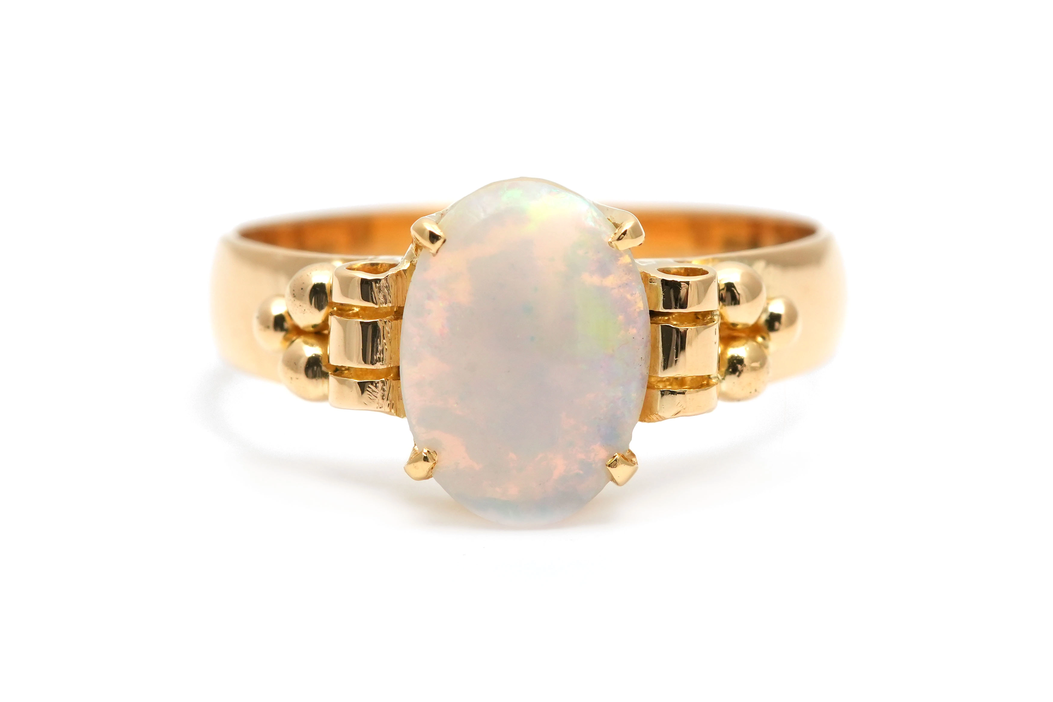 Bague contemporaine en or jaune 18 carats sertie d'une opale - - 1