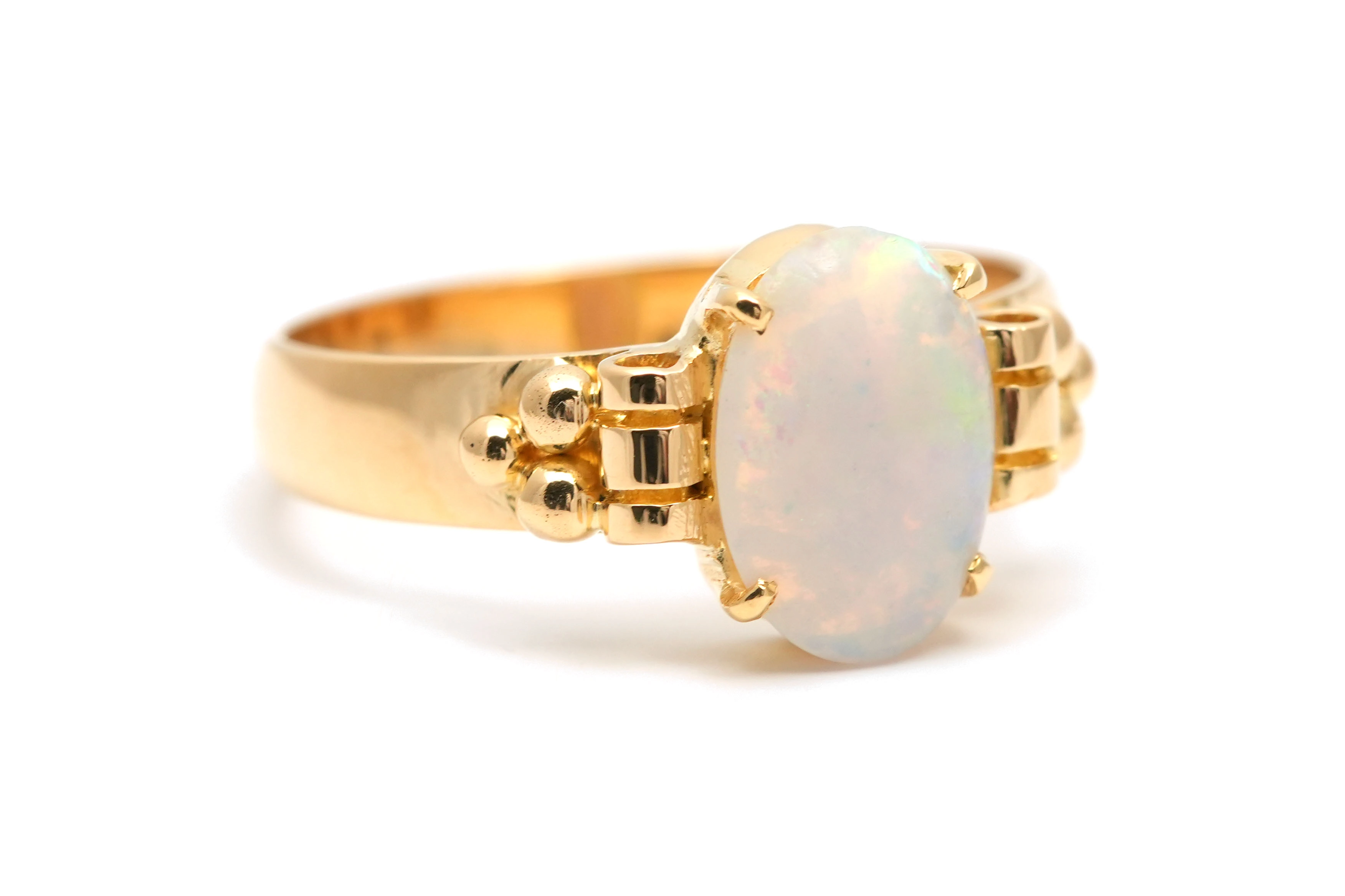 Bague contemporaine en or jaune 18 carats sertie d'une opale - - 6