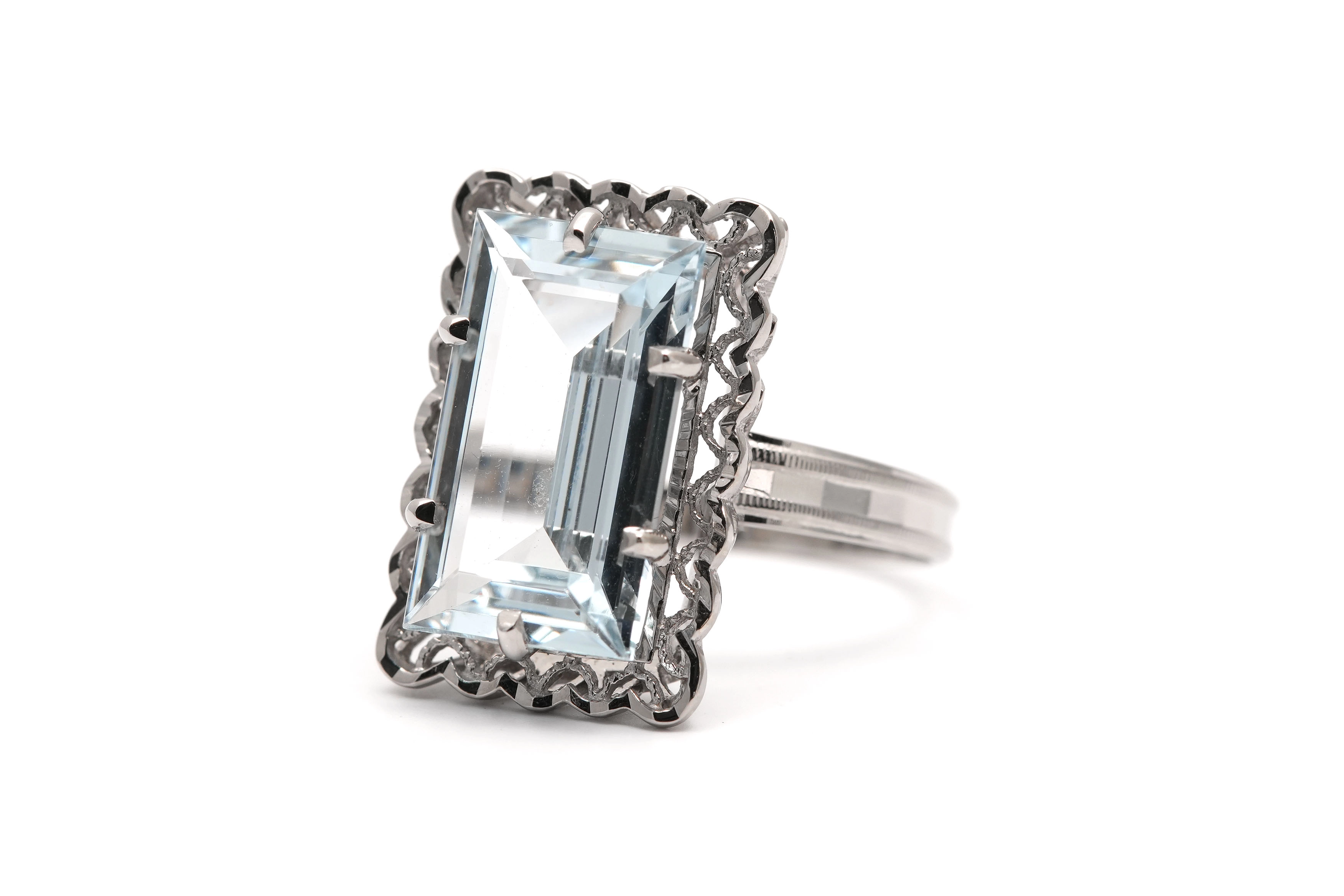 Bague Art Déco en or blanc 18 carats sertie d'une aigue marine - - 2