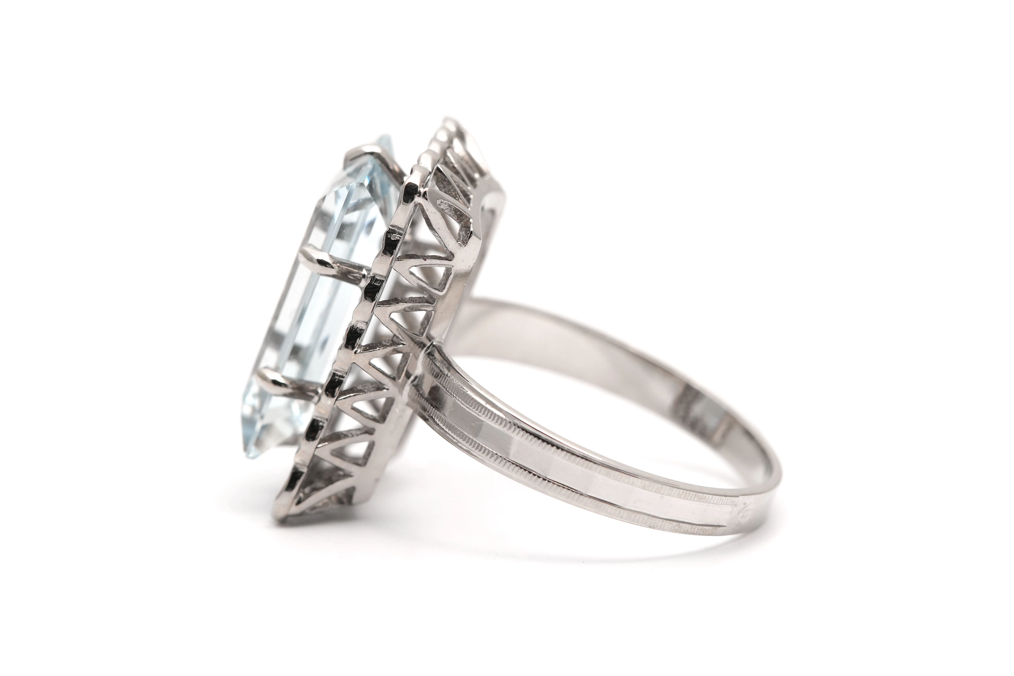 Bague Art Déco en or blanc 18 carats sertie d'une aigue marine - - 3