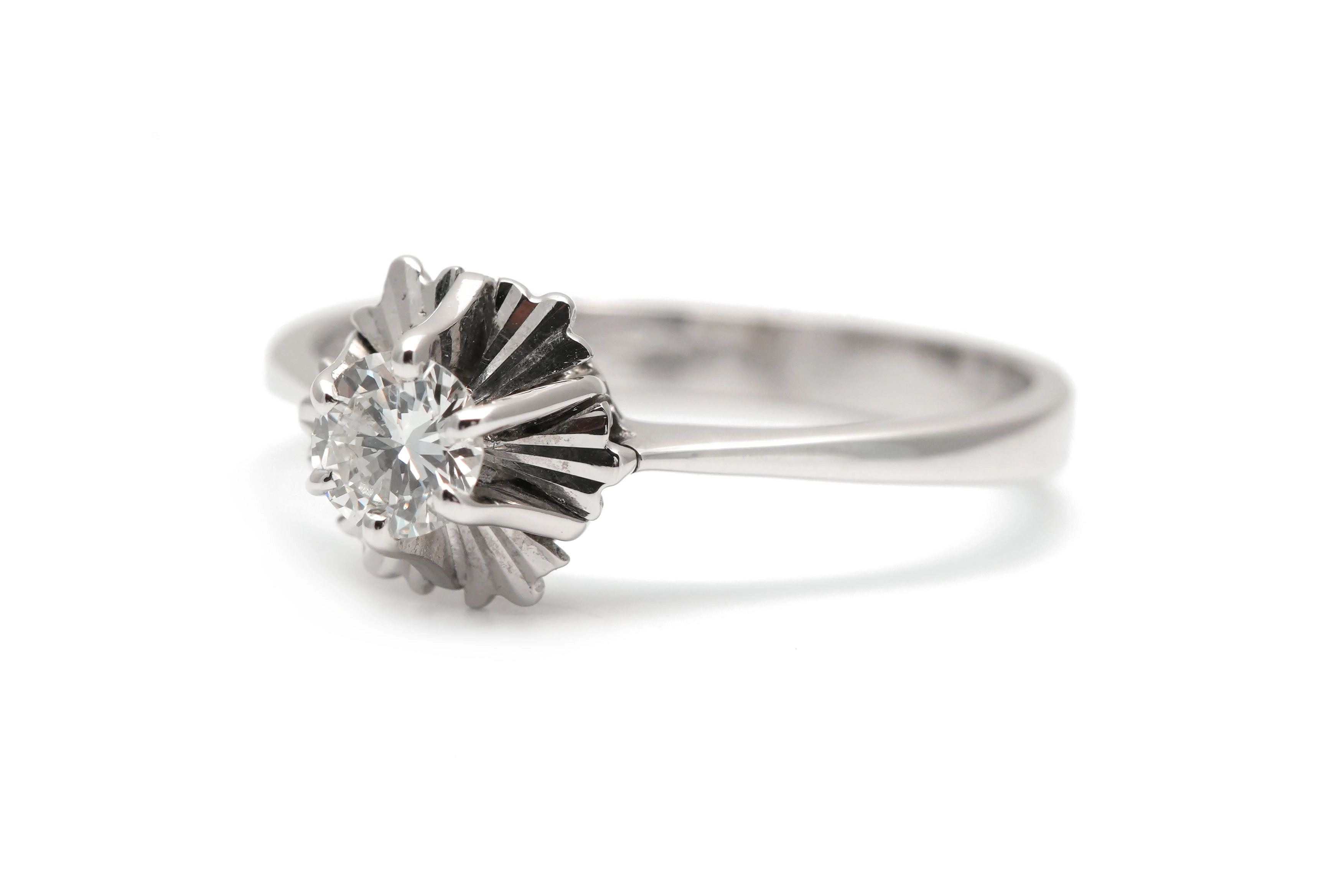 Bague Art Déco en or blanc 18 carats sertie d'un diamant taille "brillant" (+-0.25ct) - - 2