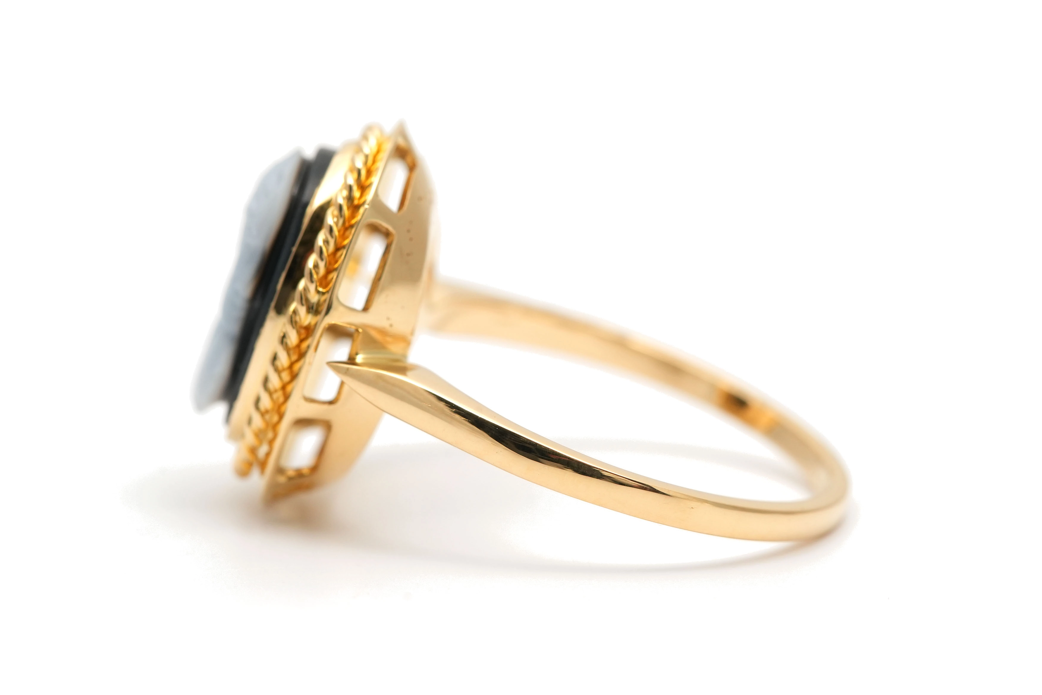 Bague Années 50 en or jaune 18 carats sertie d'un camée en agate - - 3