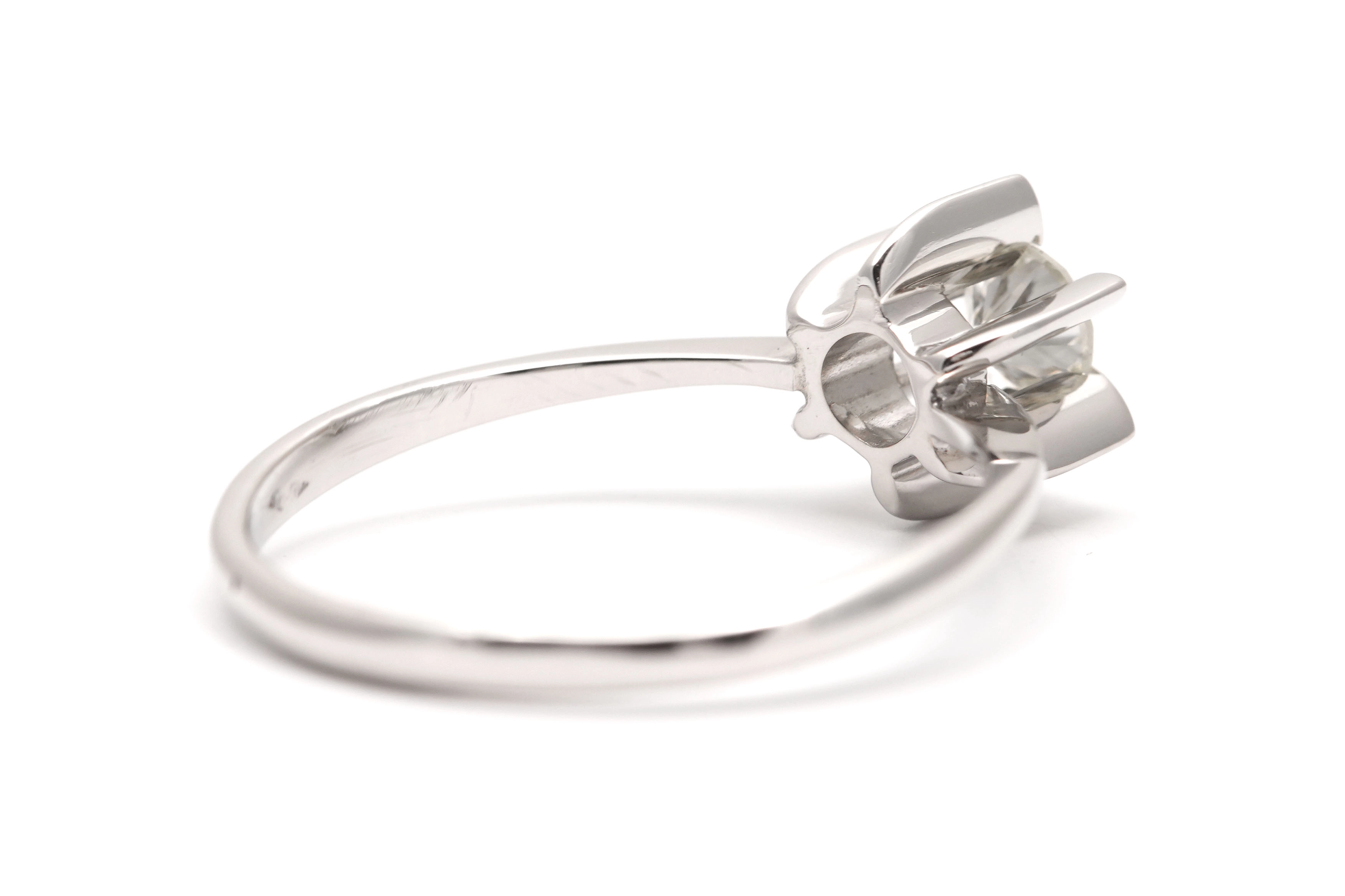 Bague Années 70 en or blanc 18 carats sertie d'un diamant taille "brillant" (+-0.40 ct) - - 5