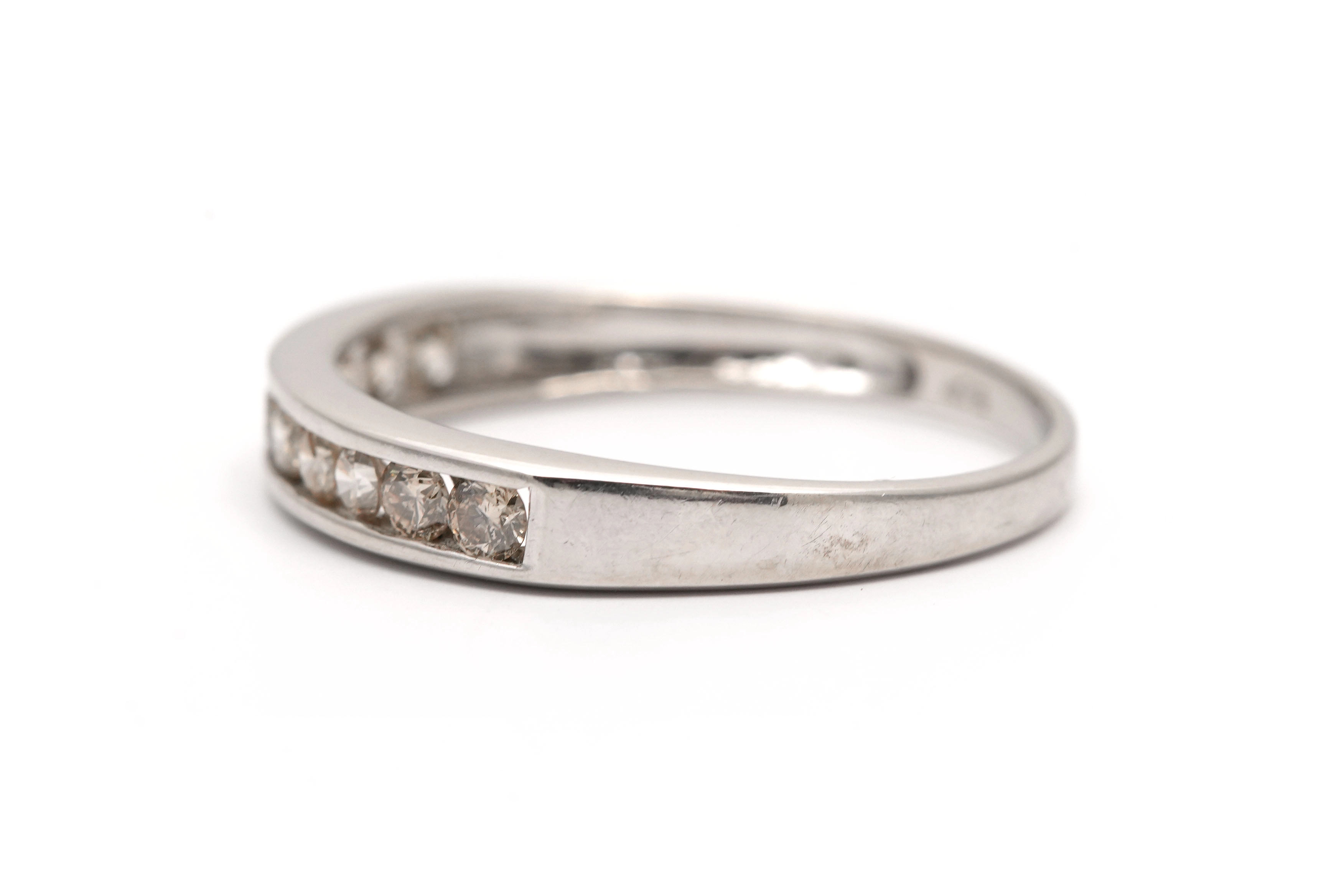 Bague contemporaine en or blanc 9 carats sertie de diamants taille "brillant" (+-0.40ct) - - 3