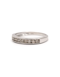 Bague contemporaine en or blanc 9 carats sertie de diamants taille "brillant" (+-0.40ct) - - 2
