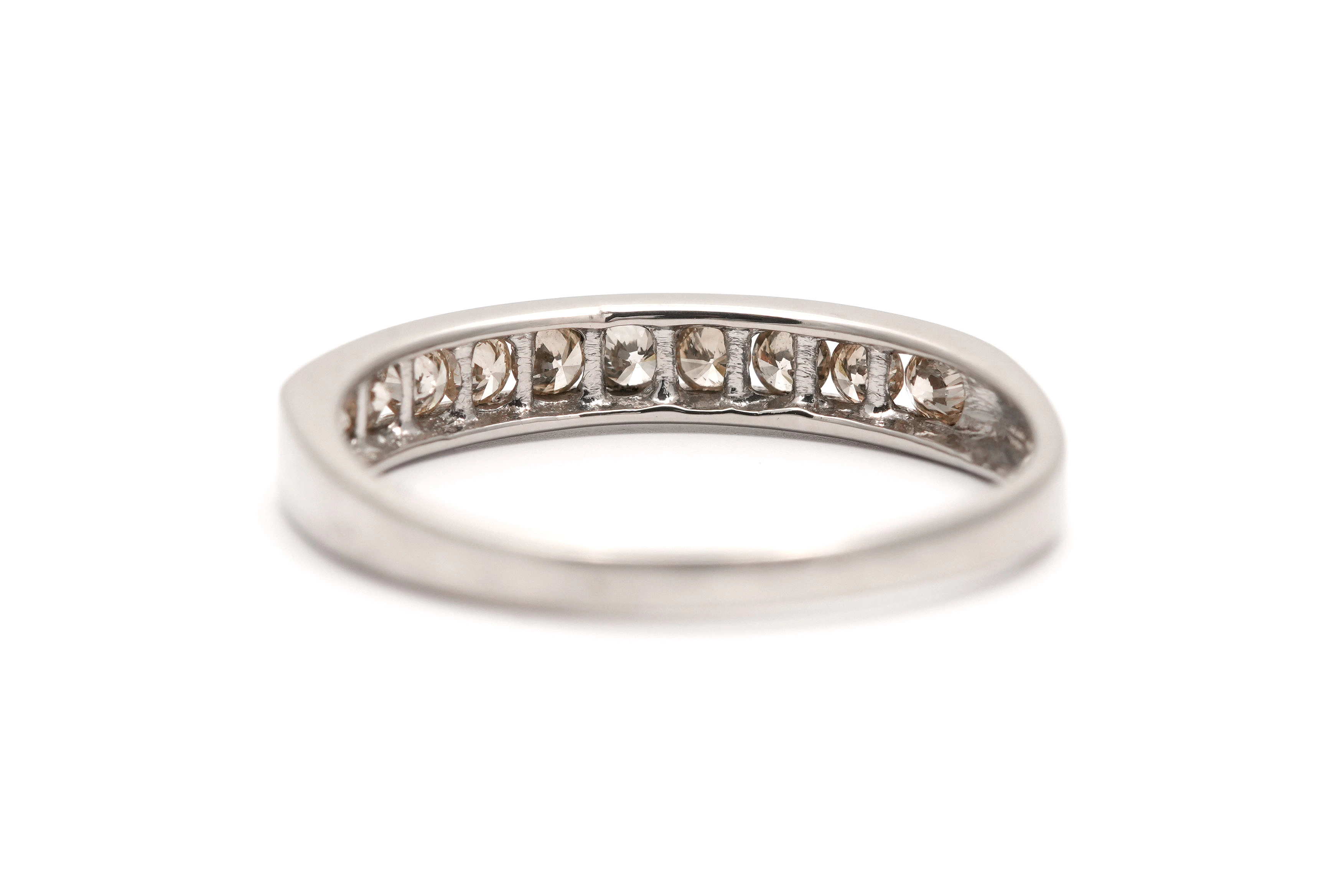 Bague contemporaine en or blanc 9 carats sertie de diamants taille "brillant" (+-0.40ct) - - 5