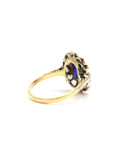 Bague Art Déco en or jaune et blanc 18 carats sertie d'un saphir de synthèse et de diamants taille "rose" - - 5