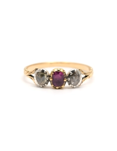 Bague Art Nouveau en or jaune 18 carats sertie d'un rubis et de diamants taille "rose" - - 1