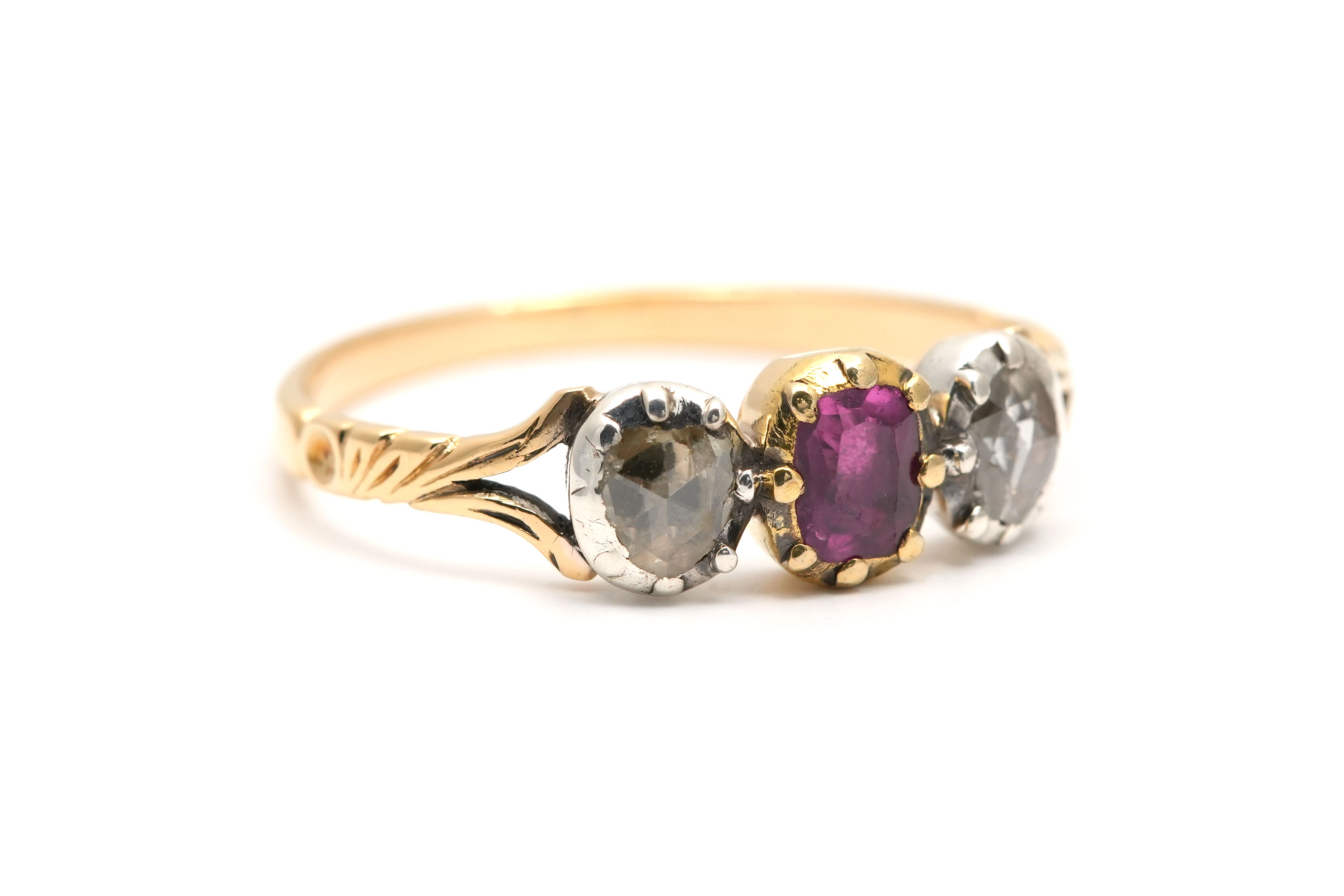 Bague Art Nouveau en or jaune 18 carats sertie d'un rubis et de diamants taille "rose" - - 6
