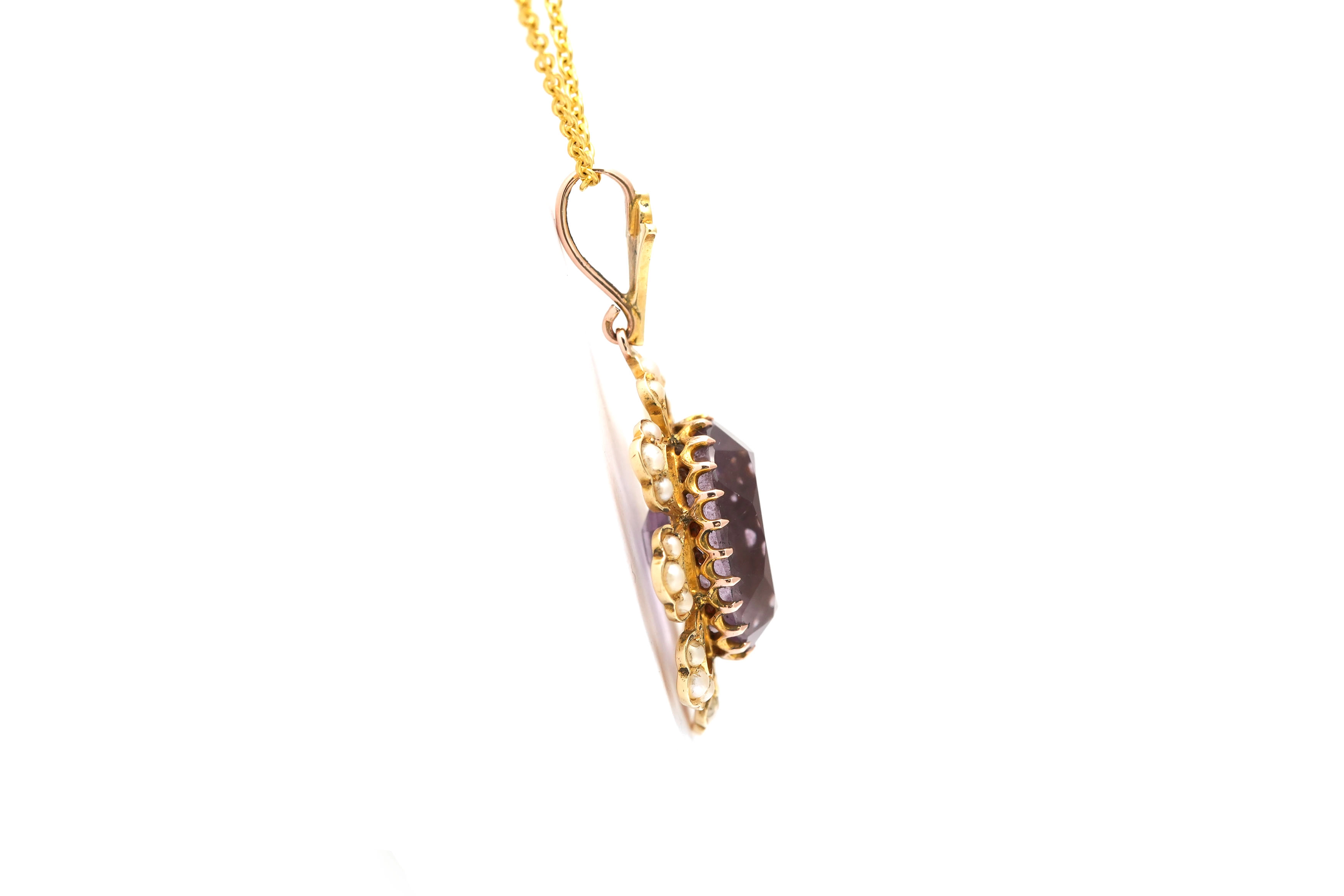 Pendentif Art Nouveau en or jaune 14 carats serti d'une améthyste et de perles - - 5