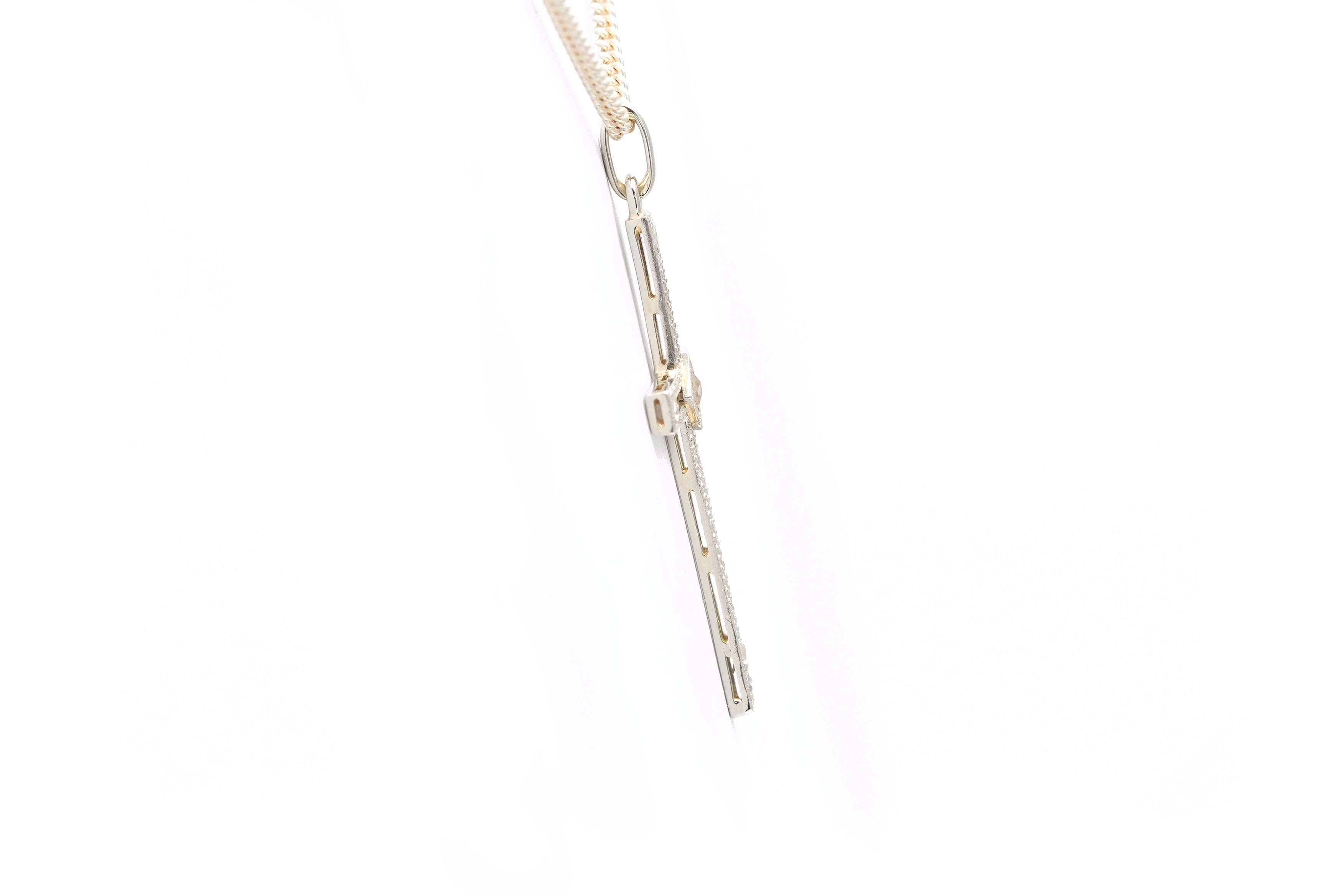 Pendentif Art Déco en or blanc 18 carats serti de diamants taille "rose" - - 5