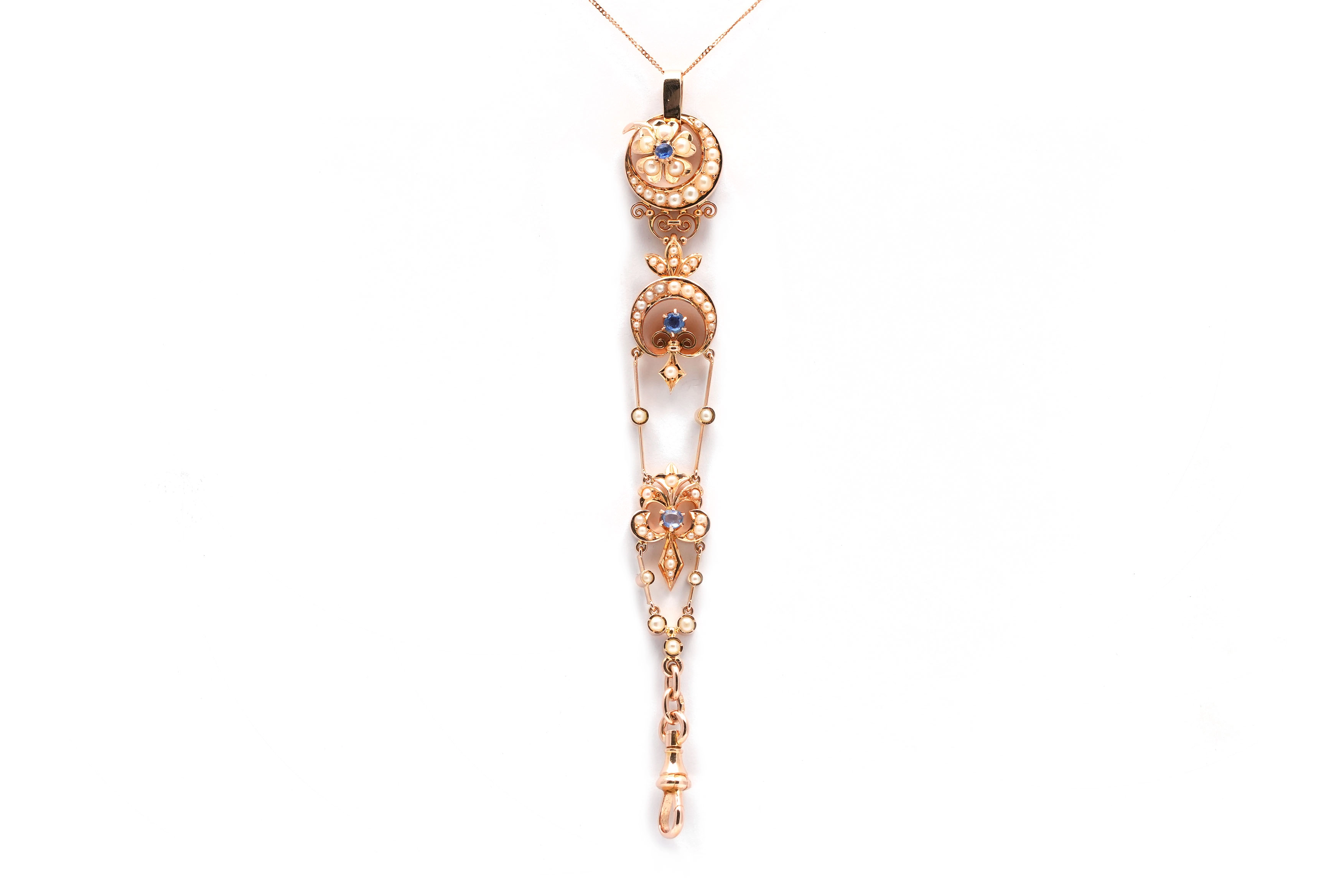 Pendentif Napoléon III en or jaune 18 carats serti de perles et de saphirs - - 1
