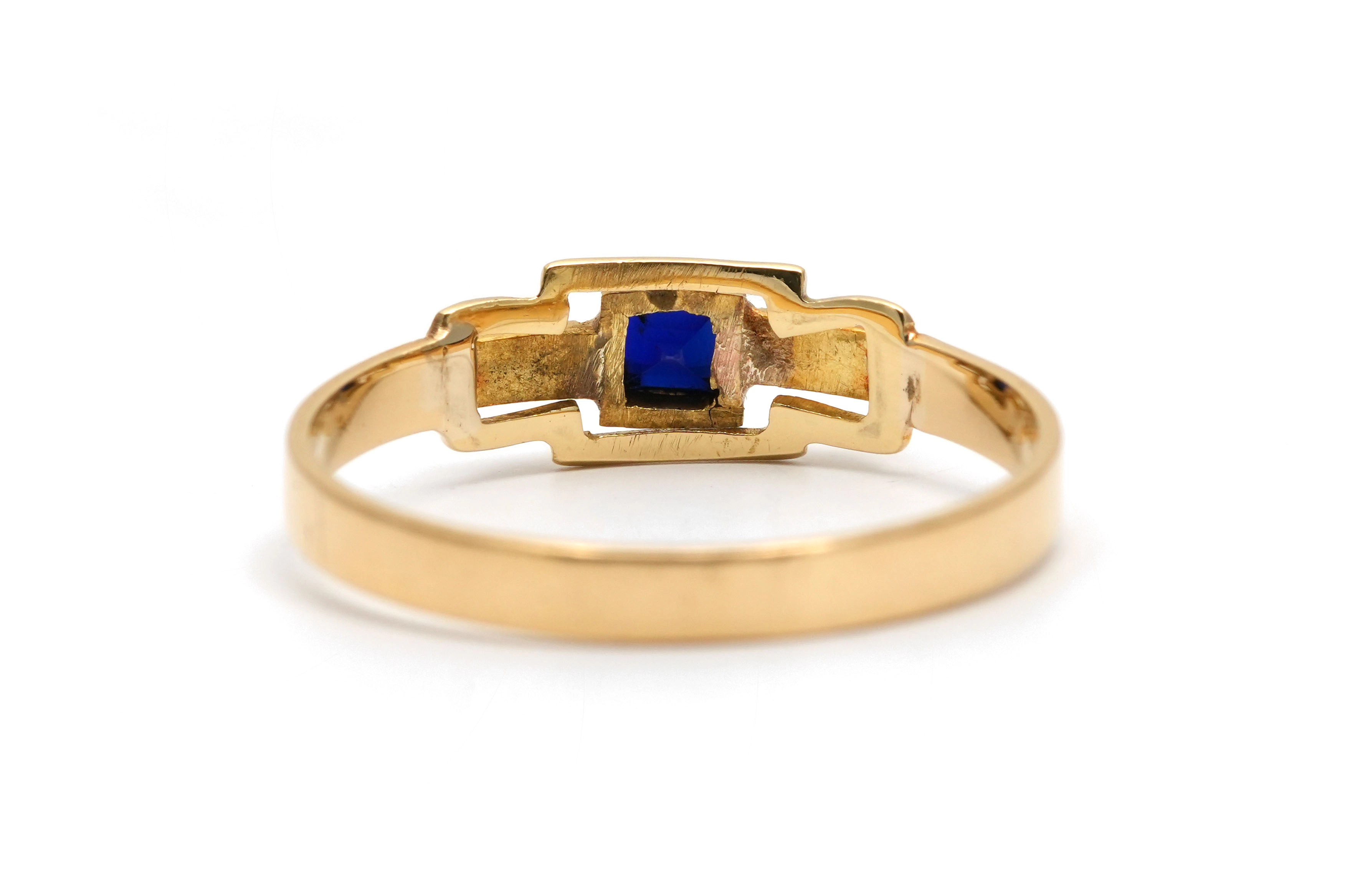 Bague Art Déco en or jaune 18 carats sertie d'un saphir et de perles - - 4