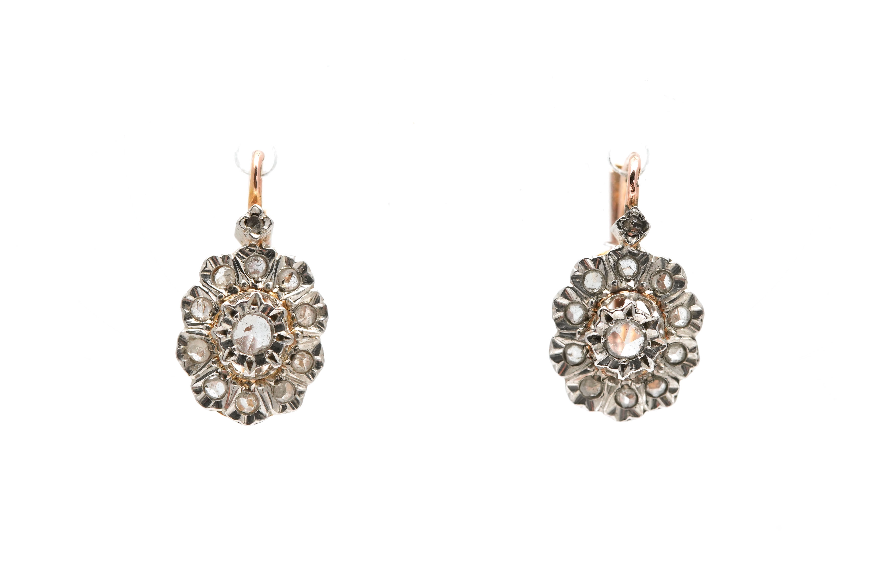 Boucles d'oreilles Art Déco en or jaune 18 carats serties de diamants taille "rose" - - 1