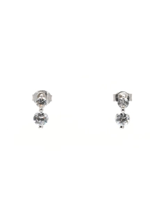 Boucles d'oreilles contemporaines en or blanc 18 carats serties de zirconiums - - 1